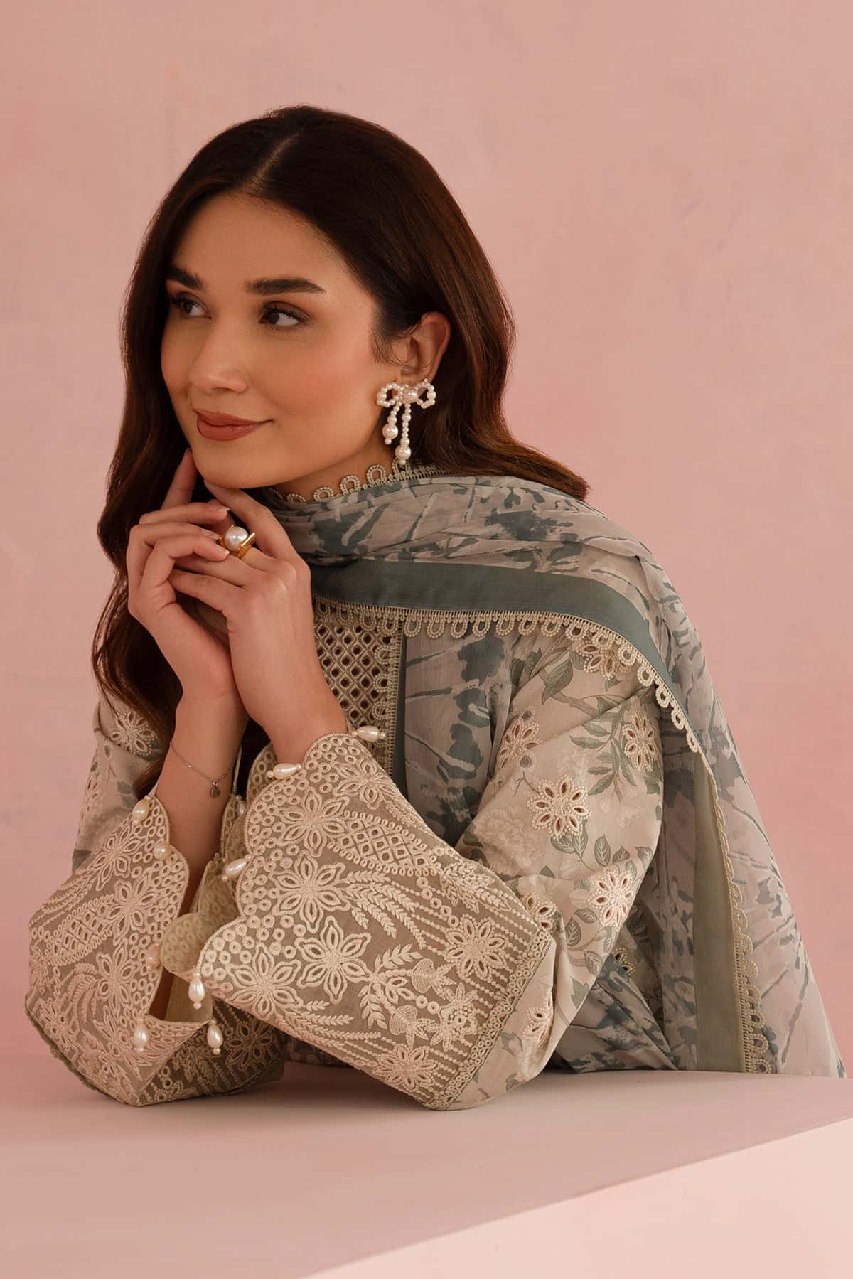 AFROZE -3 Piece Unstitched Chickenkari Embroidered Lawn Suit | Kylon - Image 5