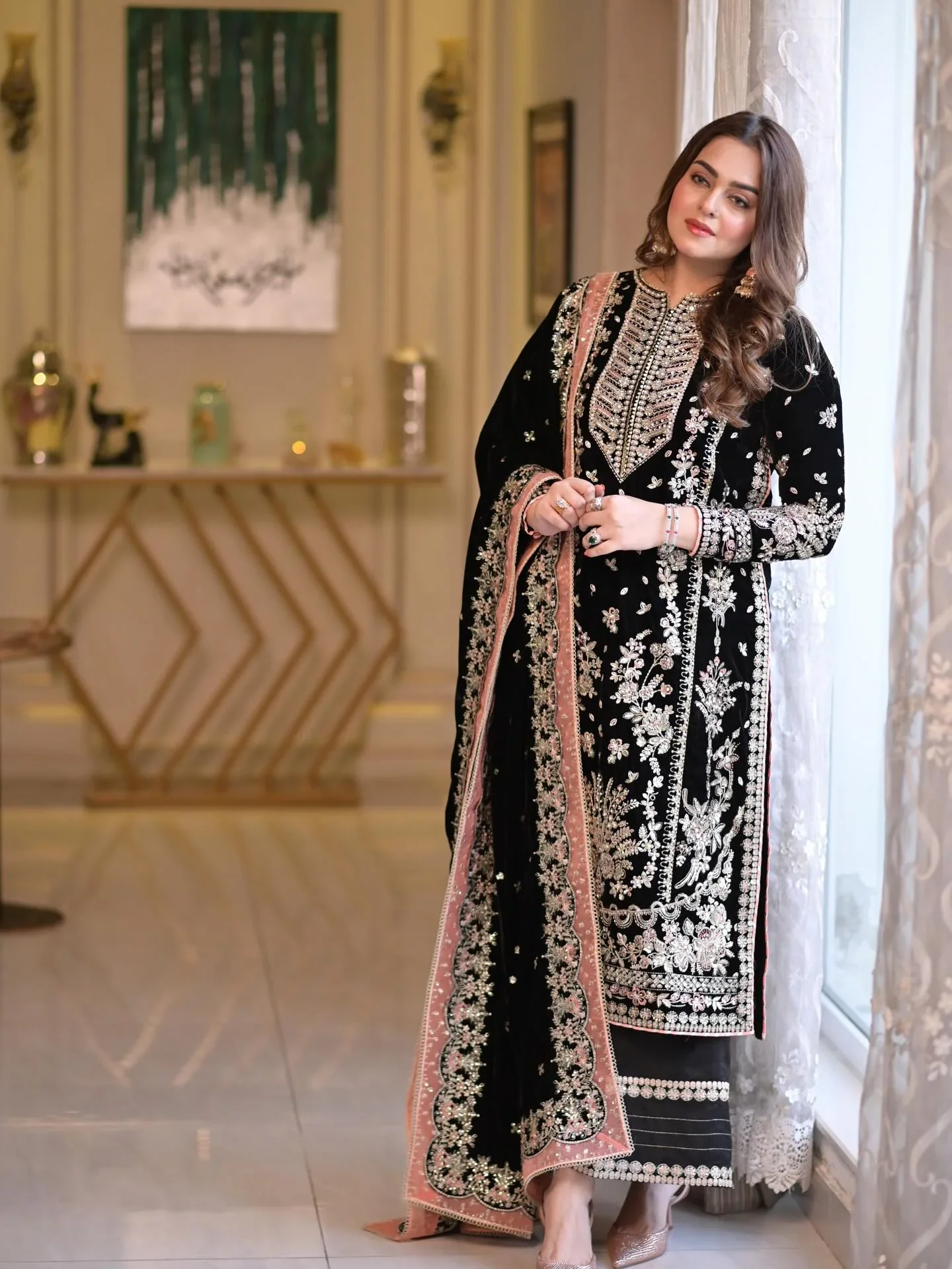 Aneelas Wedding LAWN Embroidered Unstitched Collection SM-02 - Image 2