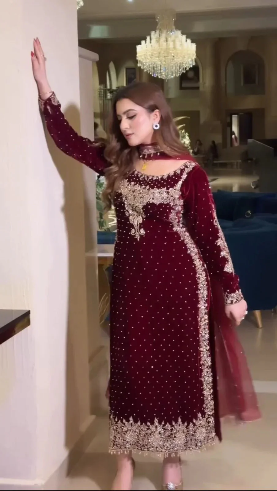Aneelas Wedding Velvet Embroidered Unstitched Collection Maroon Majesty - Image 4