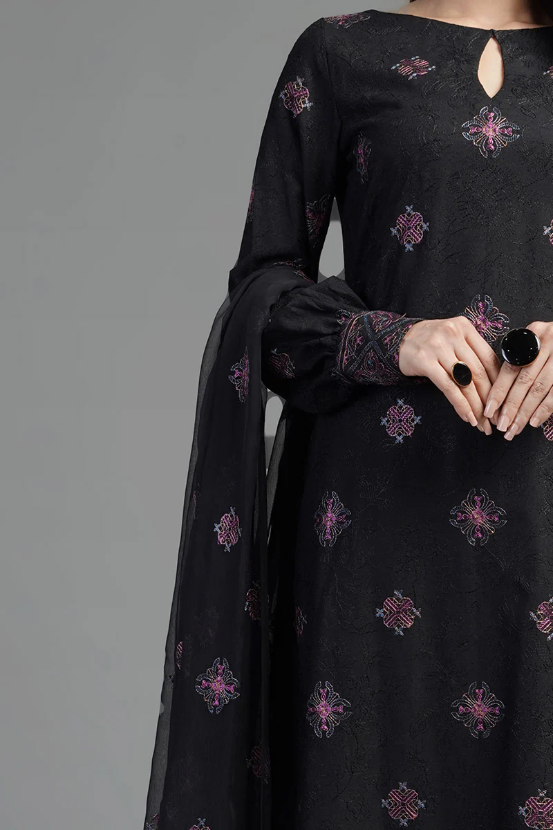 BAREEZE - 3PC LAWN EMBROIDERED SHIRT WITH CHIFFON EMBROIDERED DUPATTA - Image 3