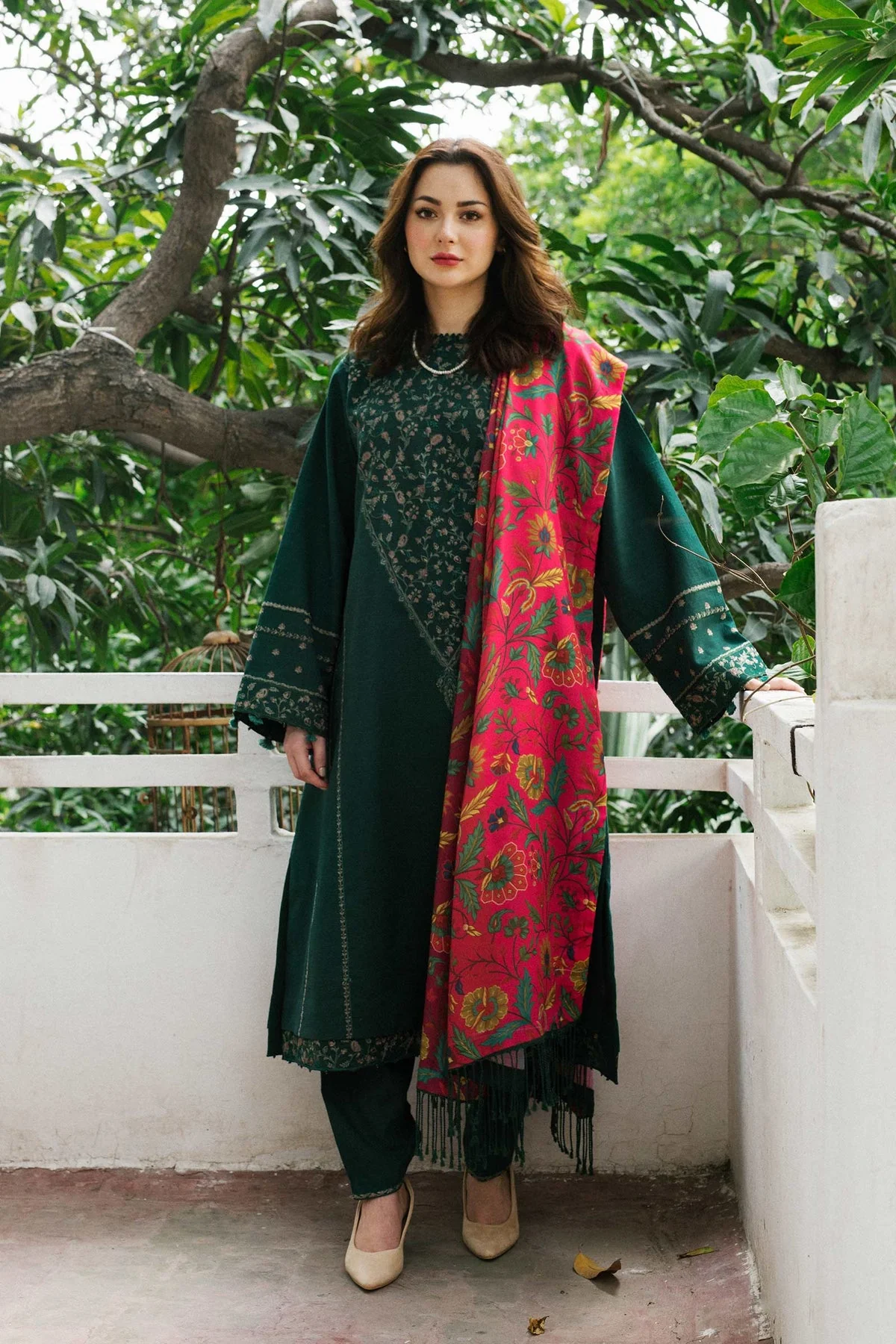 ZARA SHAHJAHAN- 3PC LAWN EMBROIDERED SHIRT WITH PRINTED DUPATTA AND LAWN TROUSER - KPR-GR1