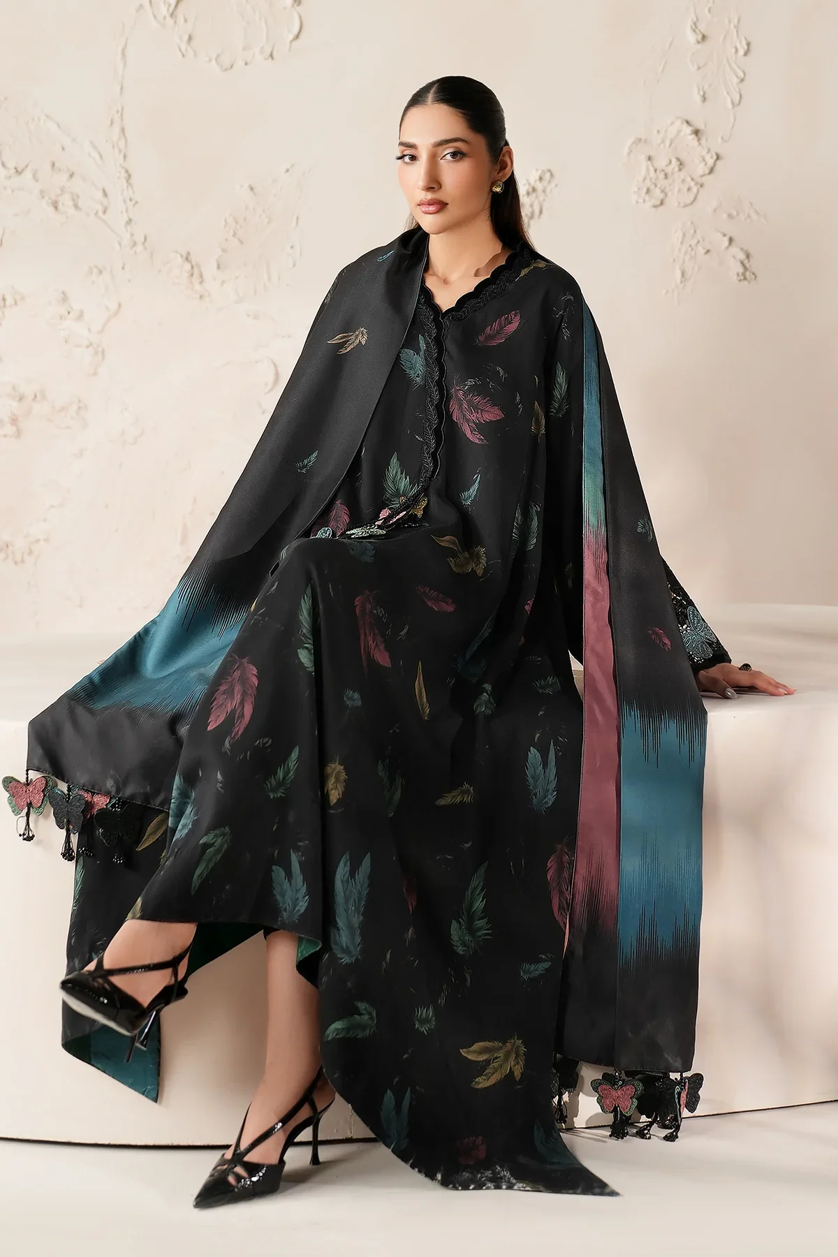 BAROQUE Embroidered Lawn Suits Unstitched 3 Piece UF-4308 - Image 2