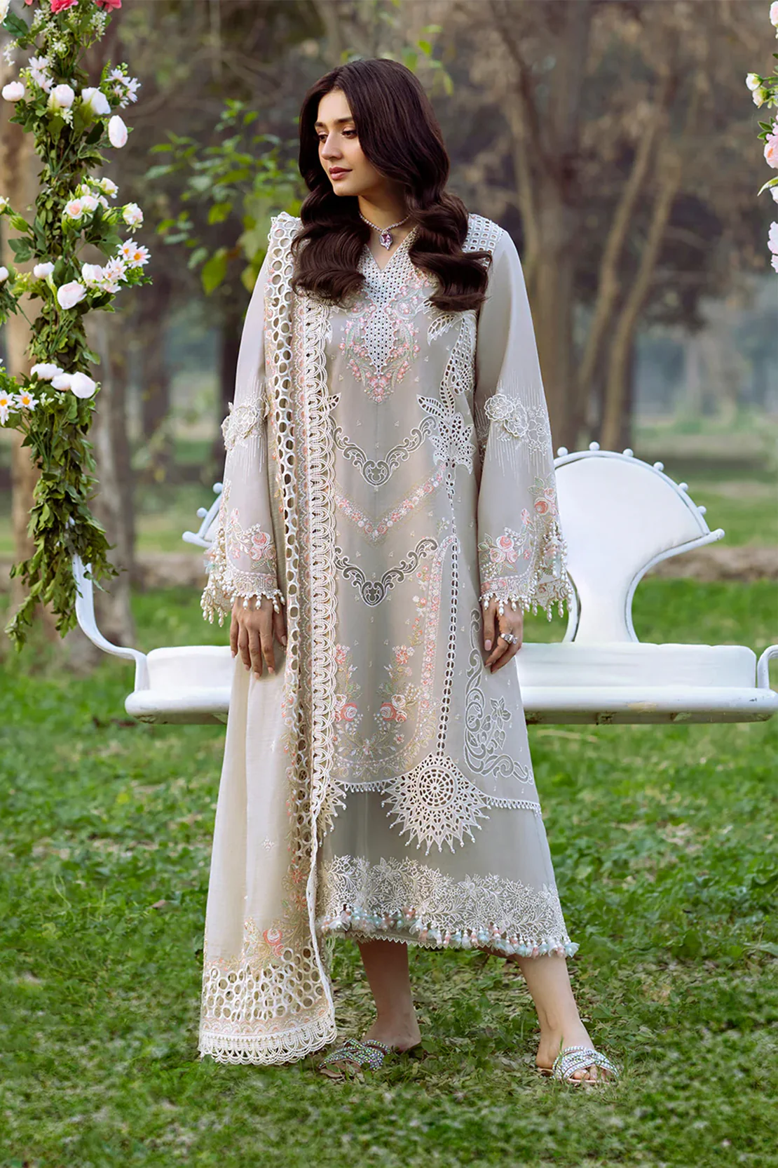 BIN ILYAS LUXURY LAWN- 3PCS Embroidered Lawn Suits Unstitched -104 - B