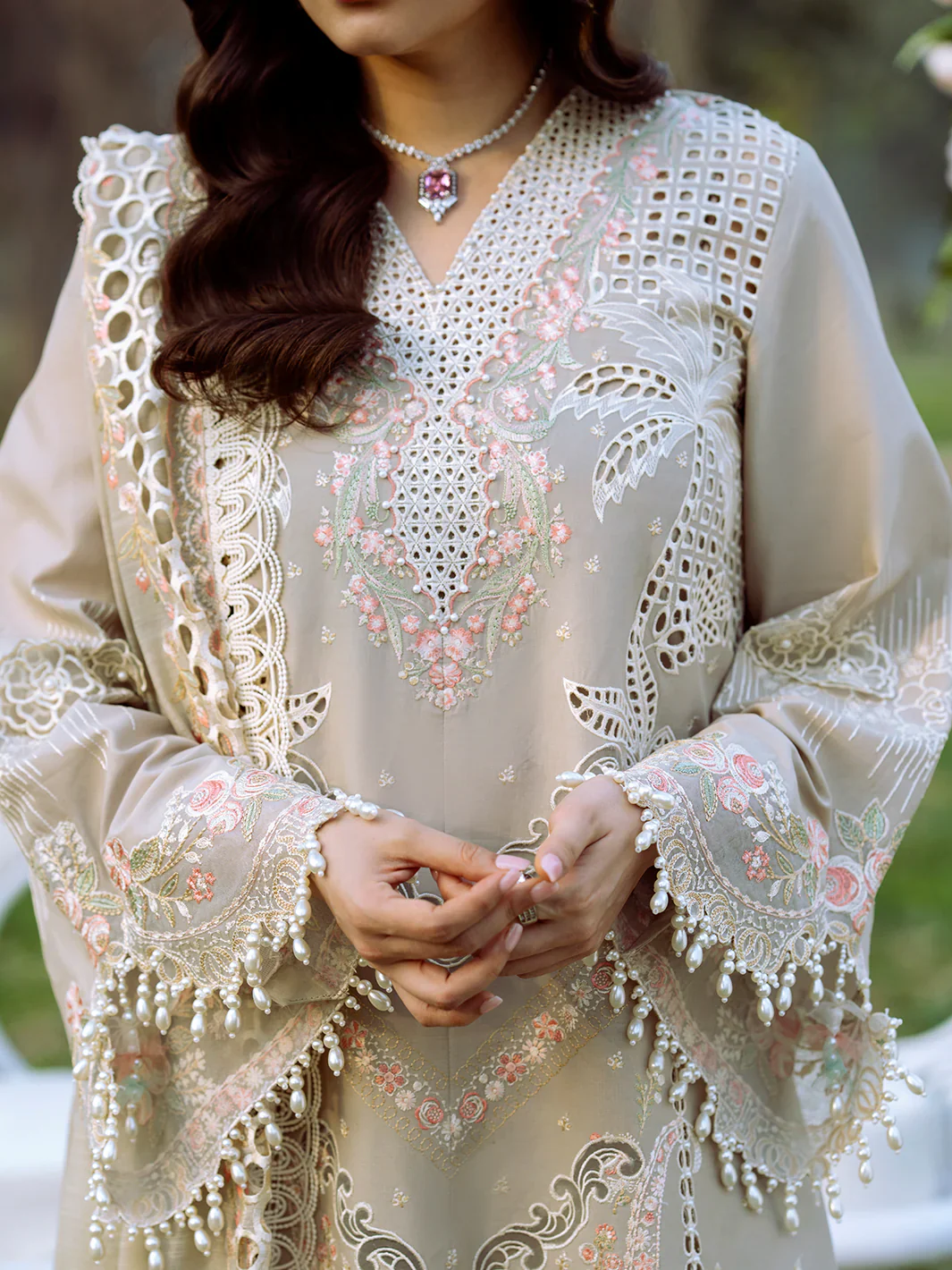 BIN ILYAS LUXURY LAWN- 3PCS Embroidered Lawn Suits Unstitched -104 - B - Image 3