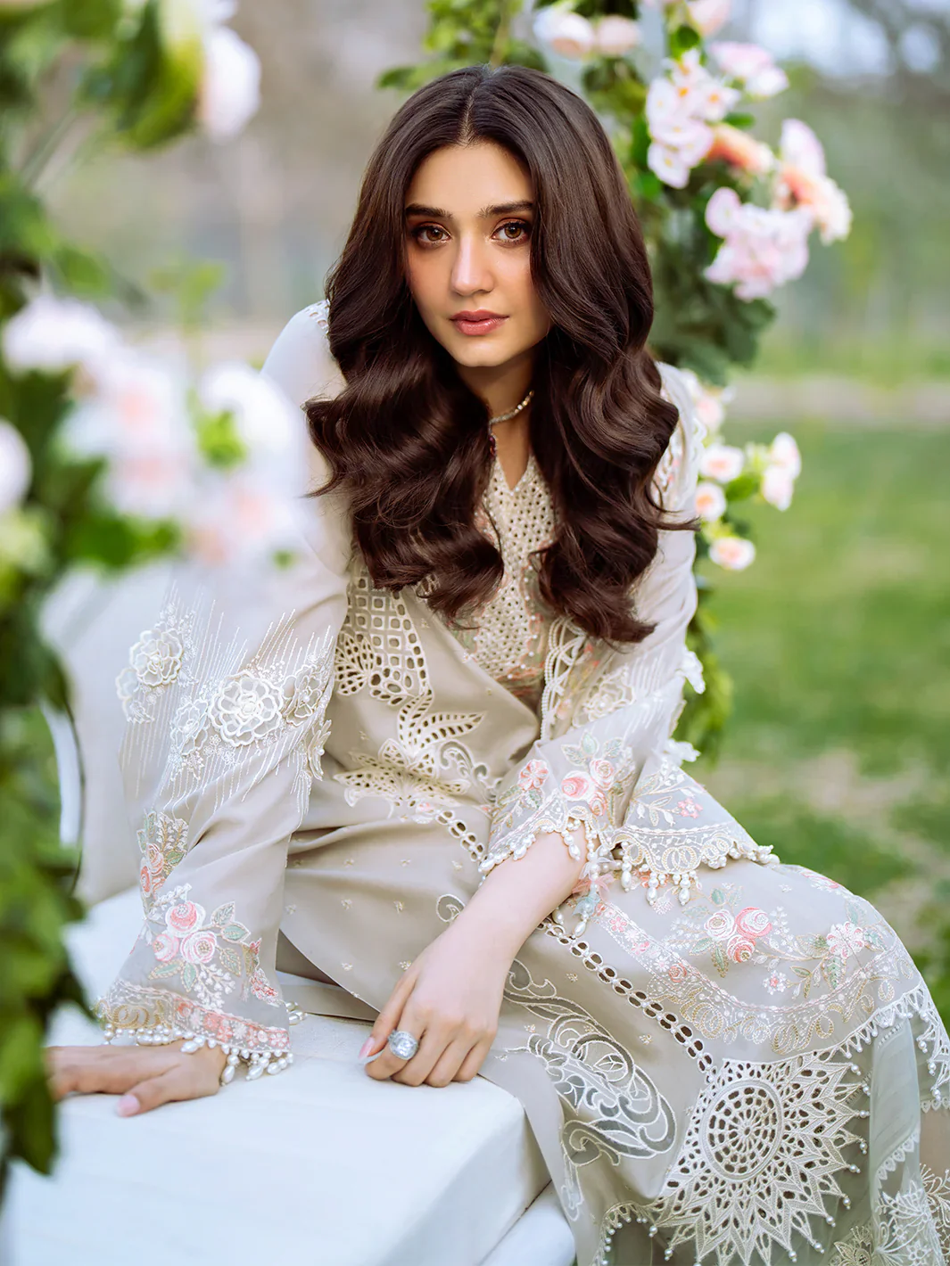 BIN ILYAS LUXURY LAWN- 3PCS Embroidered Lawn Suits Unstitched -104 - B - Image 8