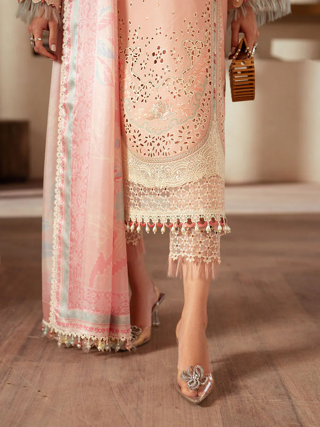 BIN ILYAS LUXURY LAWN- 3PCS Embroidered Lawn Suits Unstitched -91 - B - Image 4