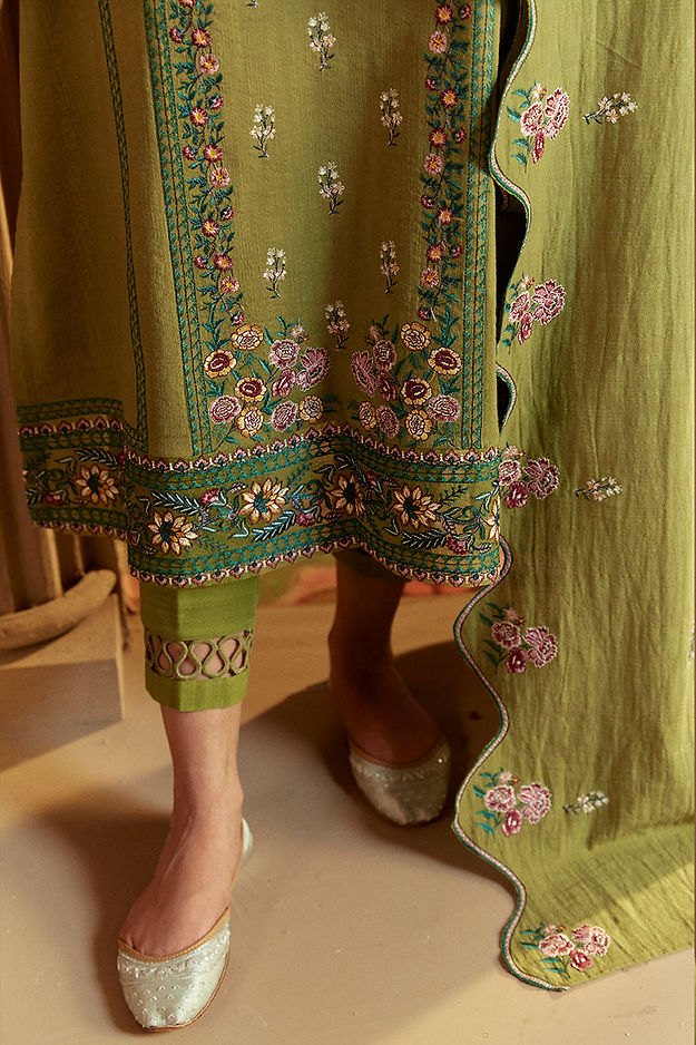 CROSS STITCH -  3PC Lawn Embroidered SHIRT WITH Embroidered DUPATTA AND TROUSER -GREEN OASIS - Image 5