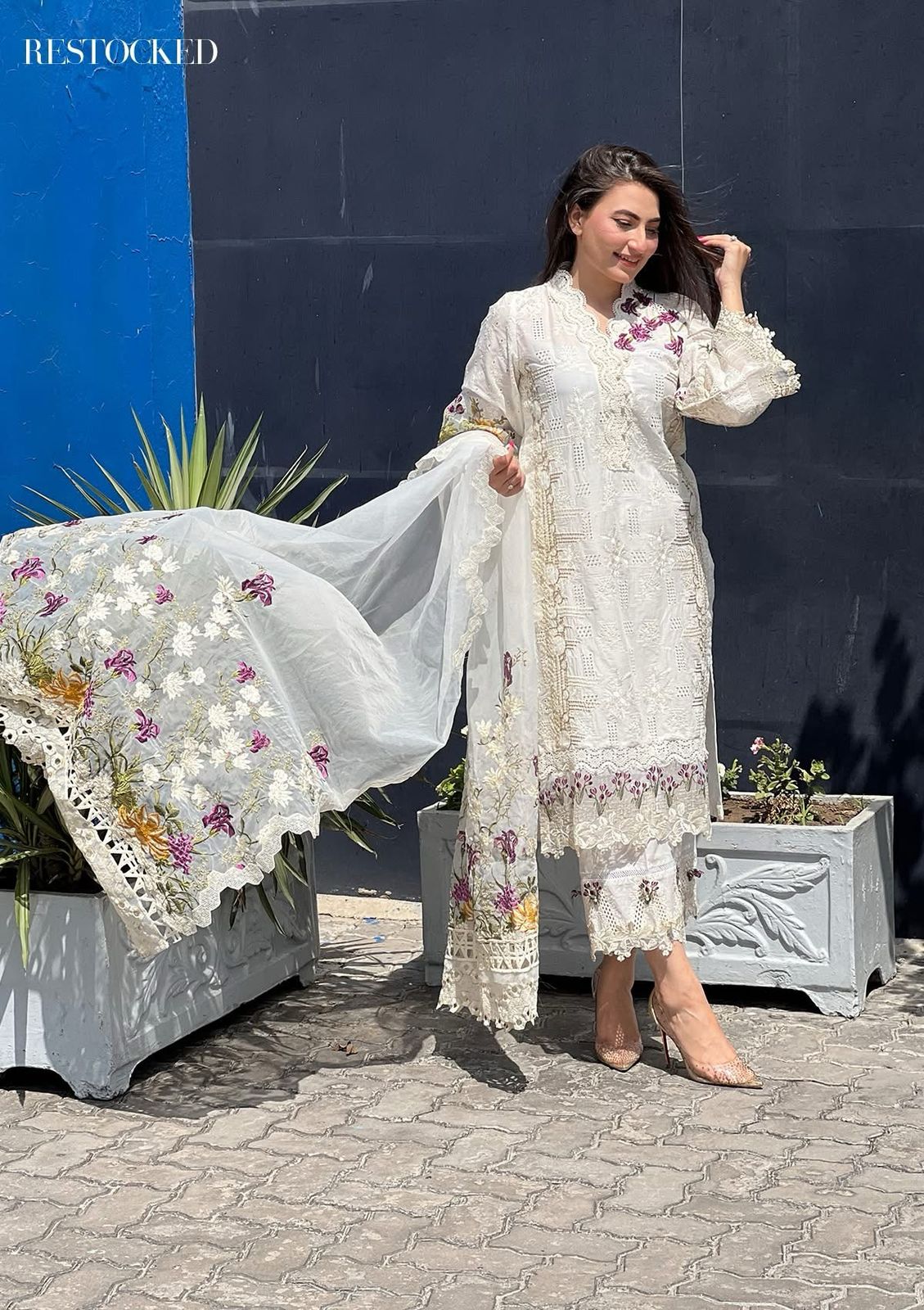 Elaf Off White Embroidered Chicken Kari 3 Piece Unstitched Luxury Lawn HR-05 - Image 7