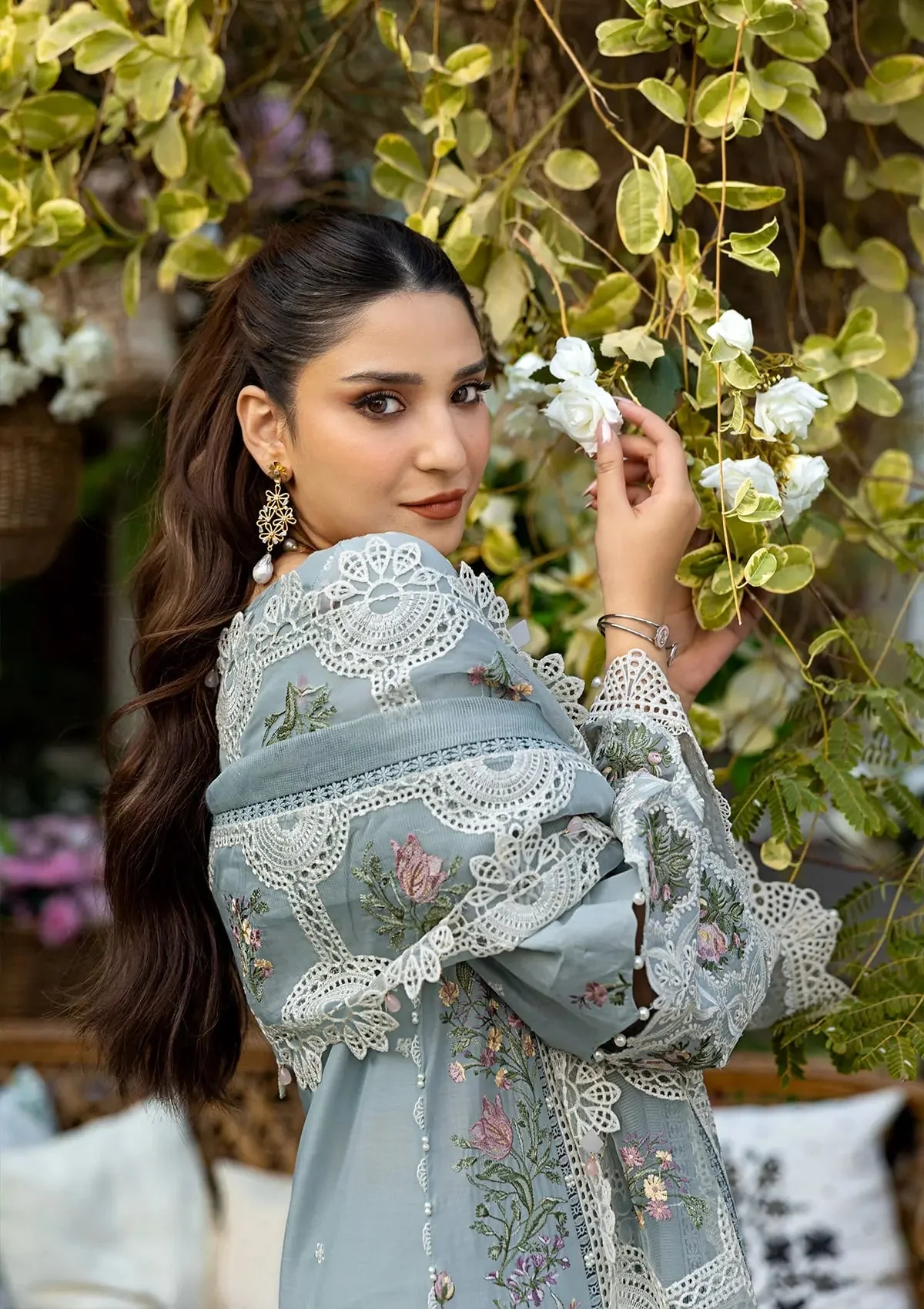 Elaf Premium Embroidered Luxury Lawn Unstitched 3Pc Suit ELM-3B - Image 6