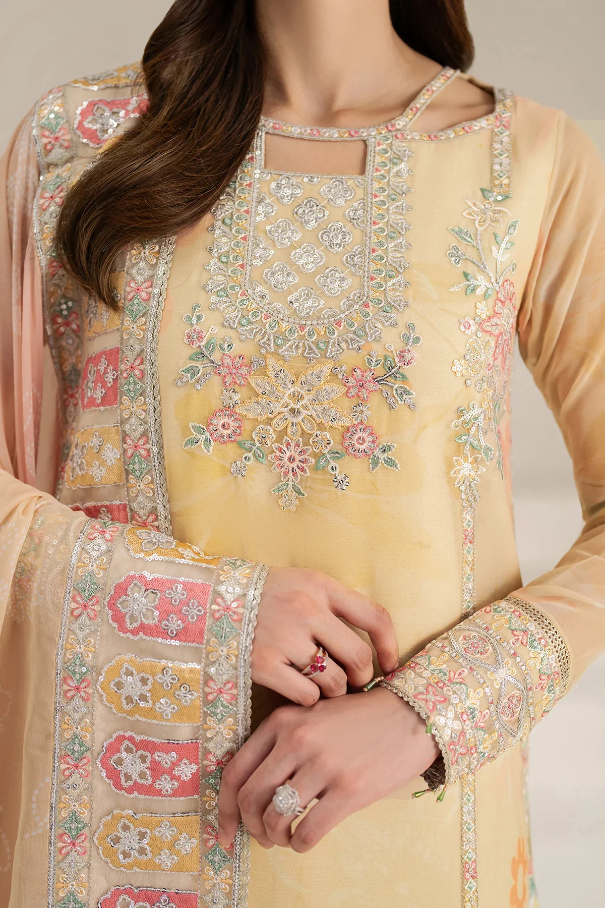 FARASHA - 3PC LAWN EMBROIDERED SHIRT WITH MANAAR PRINTED DUPATTA AND TROUSER - Floral Ray - Image 2