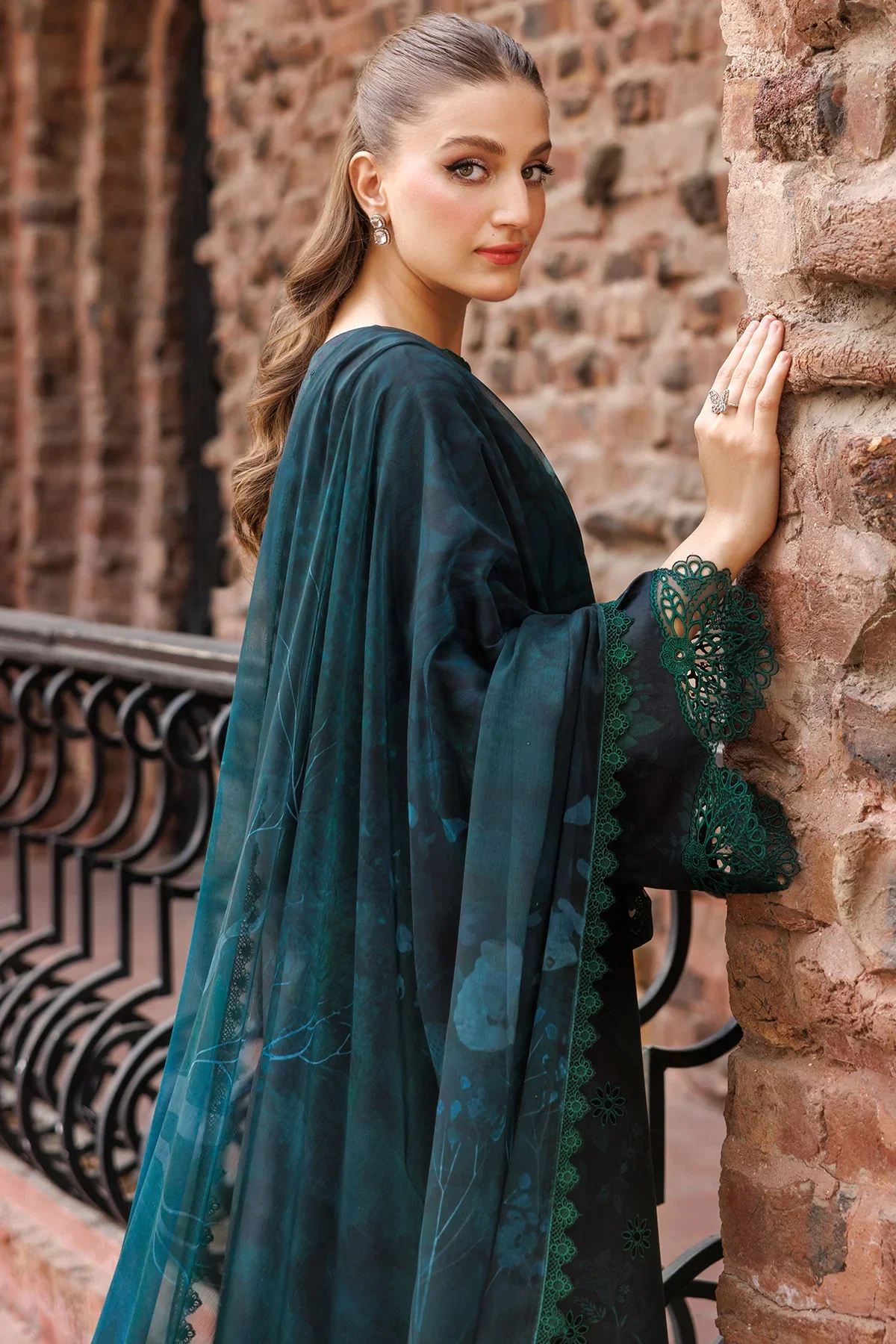 FARASHA - 3PC LAWN EMBROIDERED SHIRT WITH MANAAR PRINTED DUPATTA AND TROUSER - Periveil - Image 3