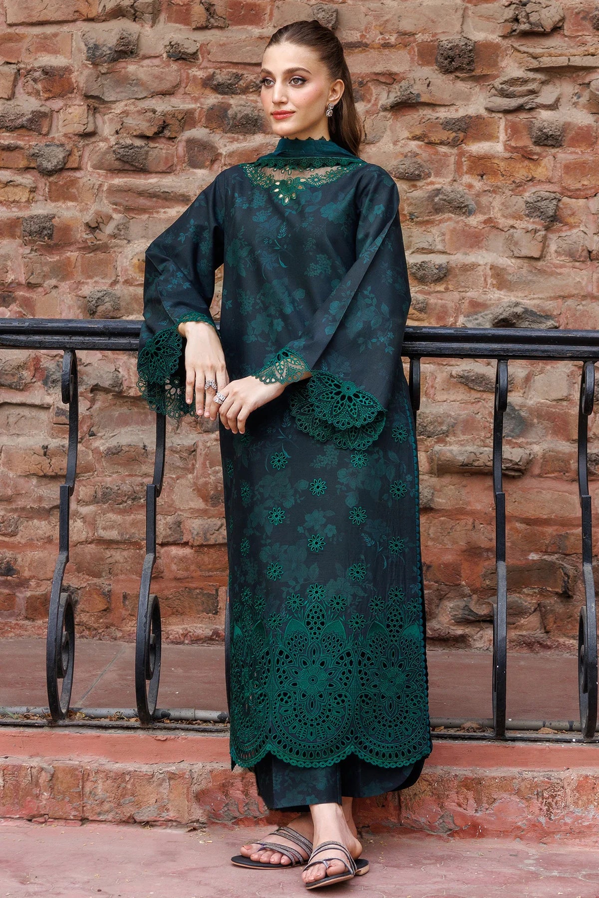 FARASHA - 3PC LAWN EMBROIDERED SHIRT WITH MANAAR PRINTED DUPATTA AND TROUSER - Periveil - Image 9