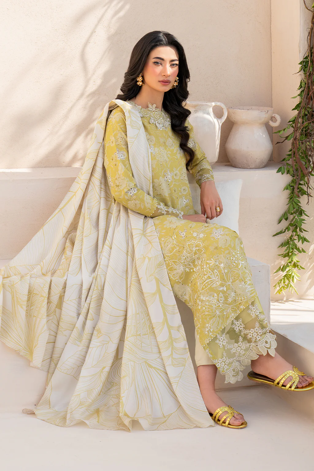 IZNIK - 3 Piece Unstitched Chickenkari Embroidered Printed Lawn Suit | EFL-08 - Image 5