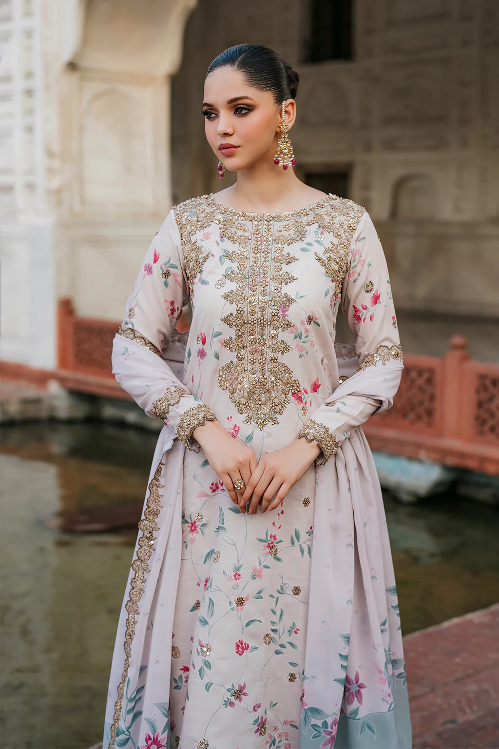 IZNIK - 3 Piece Unstitched Embroidered Lawn Suit | UE-318 - Image 6