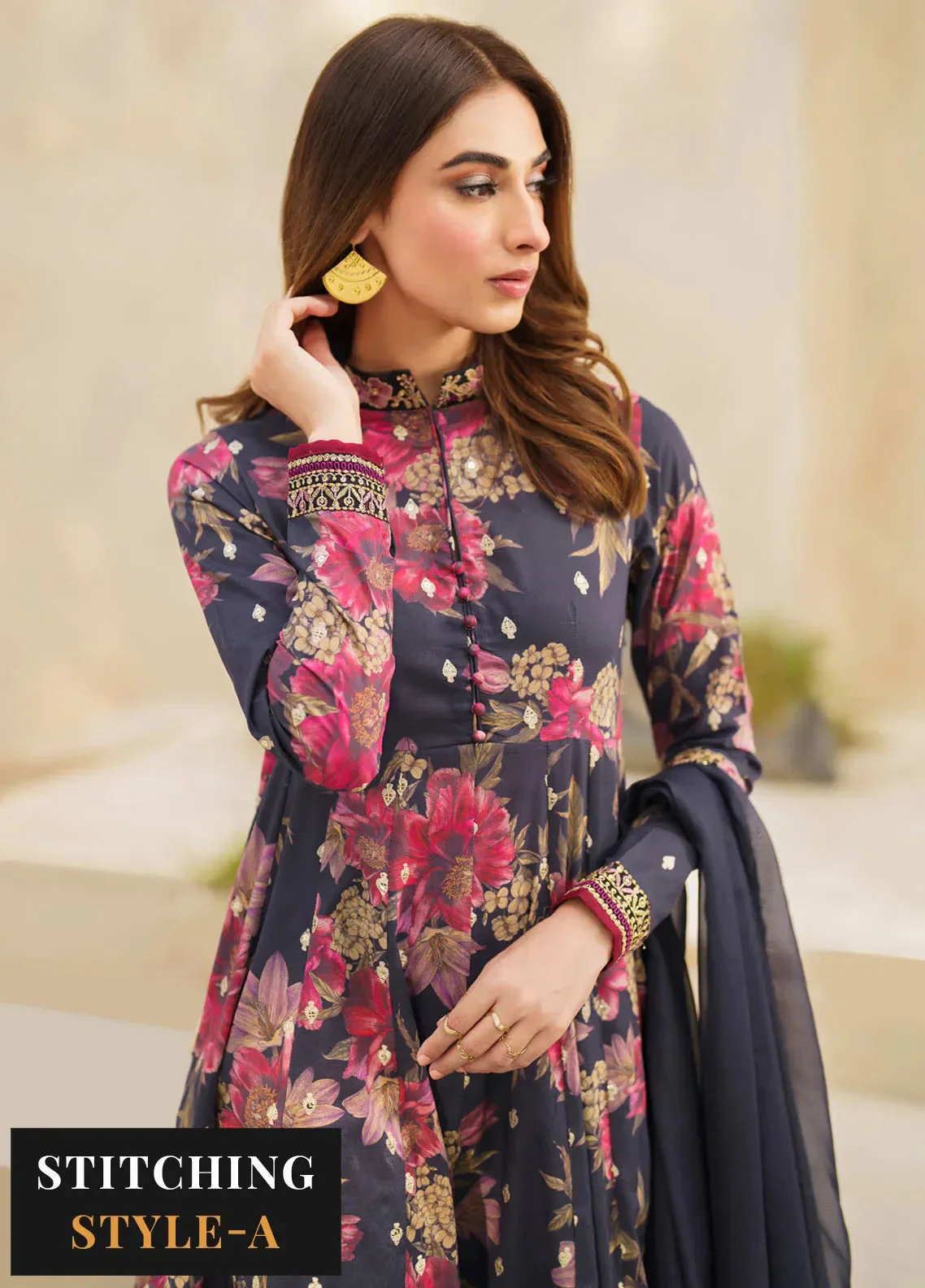 IZNIK - 3PC LAWN EMBROIDERED SHIRT WITH MANAAR PRINTED DUPATTA AND TROUSER - SFL-12 Resplendence - Image 5