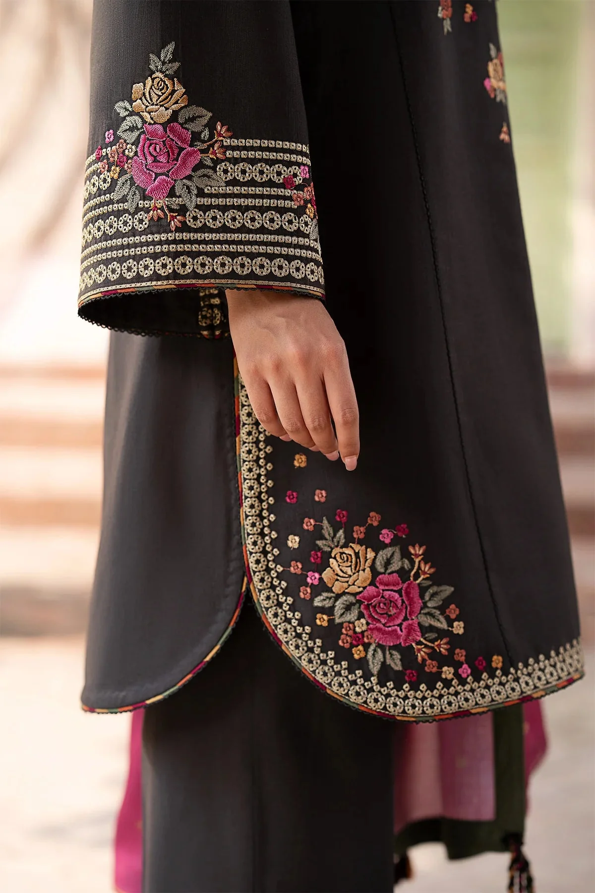 JAZMIN - 3PC KHADDAR EMBROIDERED SHIRT WITH PRINTED TWILL SHAWL AND TROUSER - KPR1797 - Image 3
