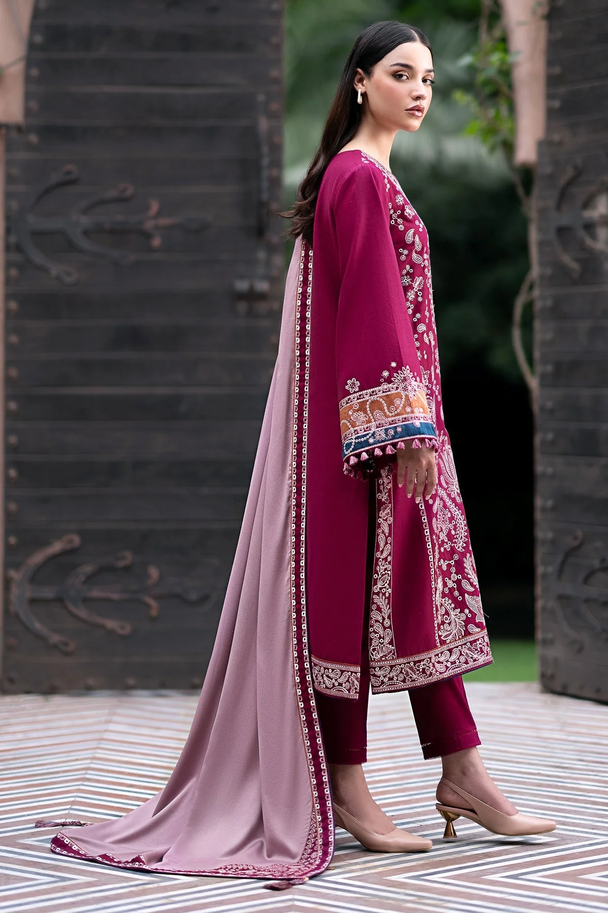 JAZMIN - 3PC KHADDAR EMBROIDERED SHIRT WITH PRINTED TWILL SHAWL AND TROUSER -KPR633 - Image 7
