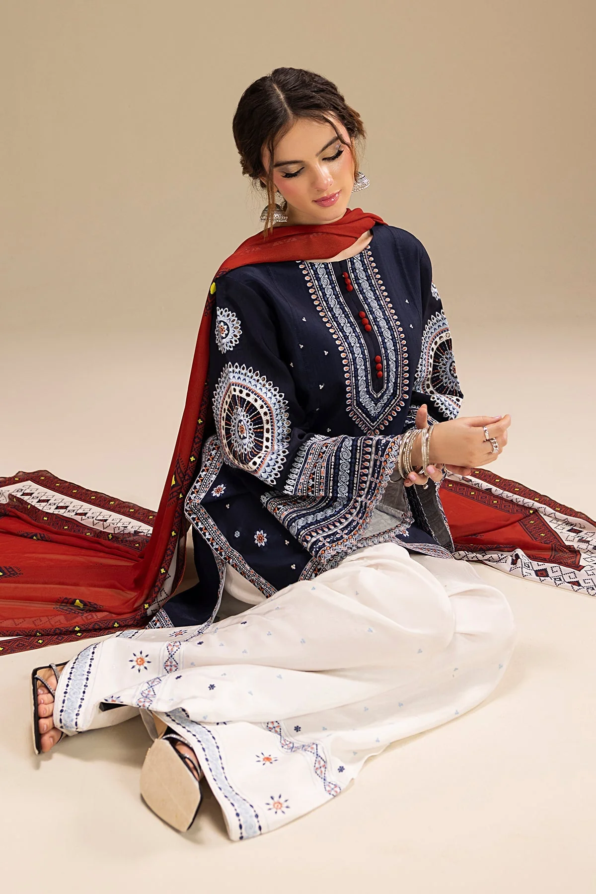 Jazmin - 3PC LAWN EMBROIDERED SHIRT WITH VOIL DUPATTA AND LAWN TROUSER - BL-1 - Image 12