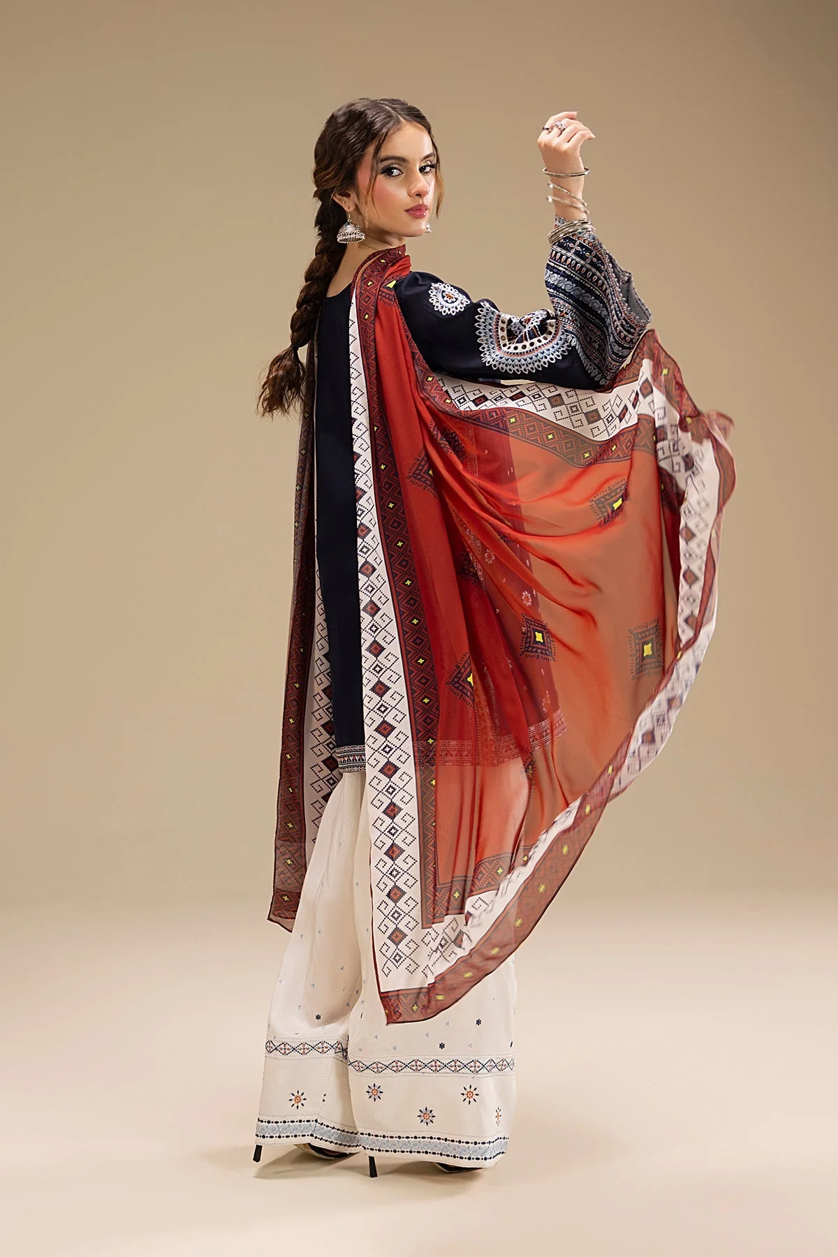 Jazmin - 3PC LAWN EMBROIDERED SHIRT WITH VOIL DUPATTA AND LAWN TROUSER - BL-1 - Image 3