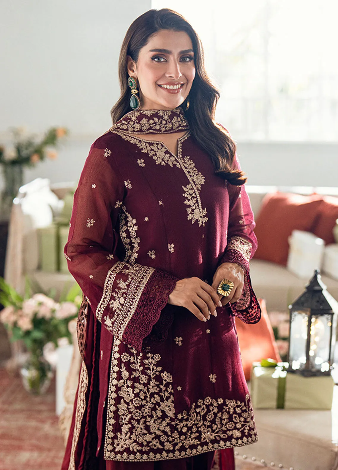 Luxe by Azure Embroidered LAWN Unstitched 3 Piece AZU25ED3 Berry Dusk - Festive Collection - Image 3