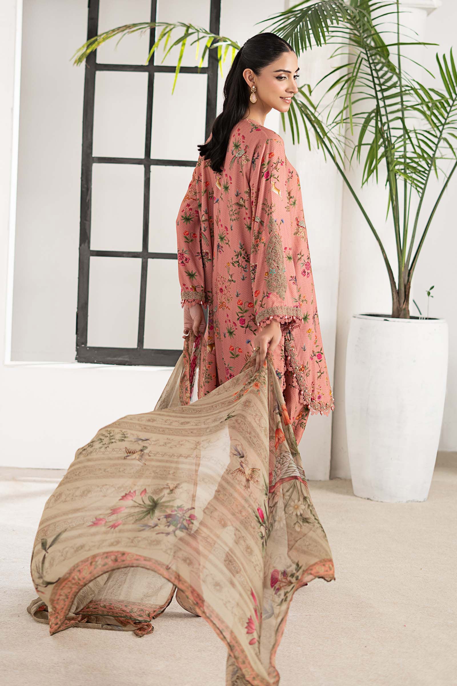 MARIA B - 3 Piece Embroidered Khaddar MPS-2707-A - Image 4