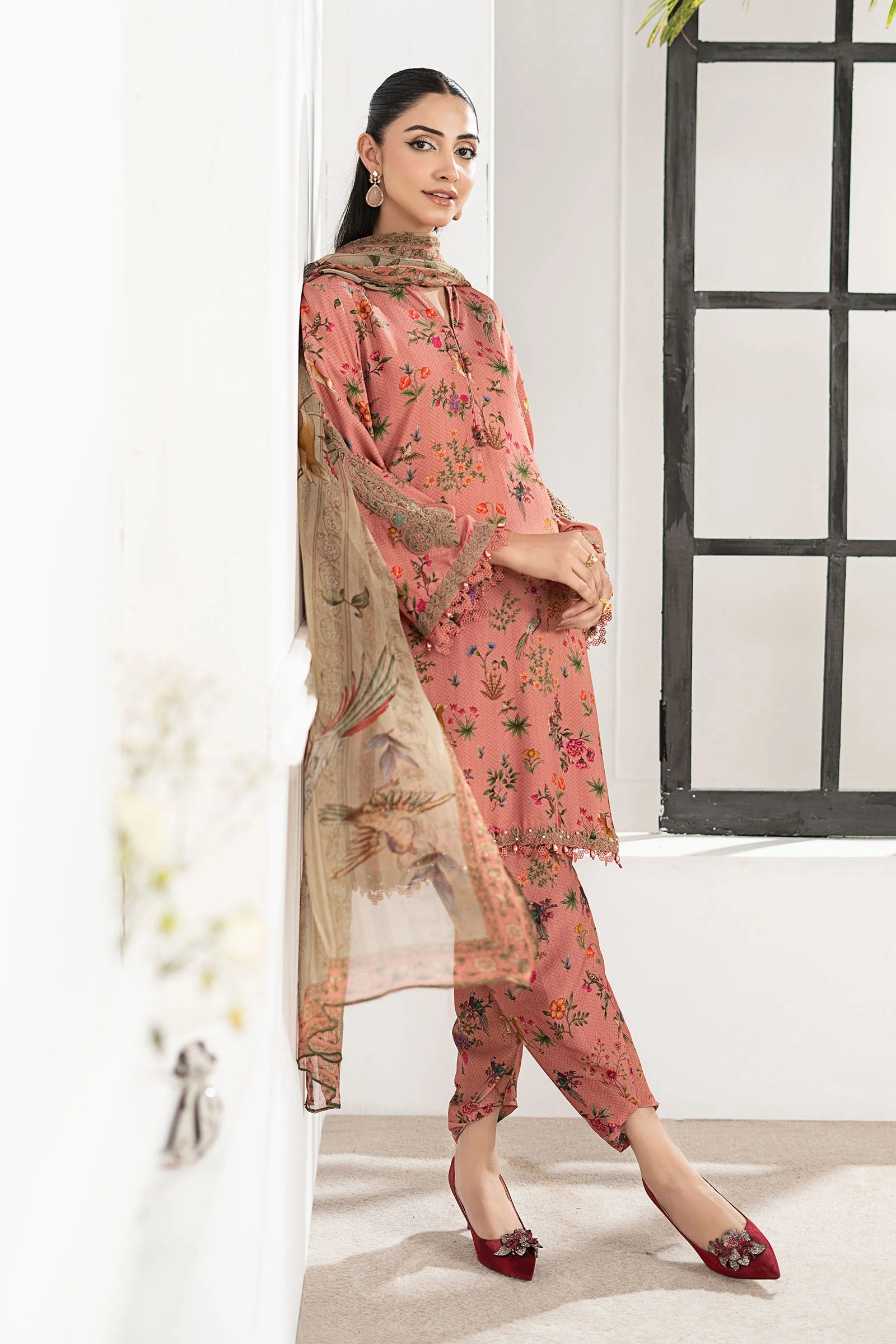 MARIA B - 3 Piece Embroidered Khaddar MPS-2707-A - Image 5