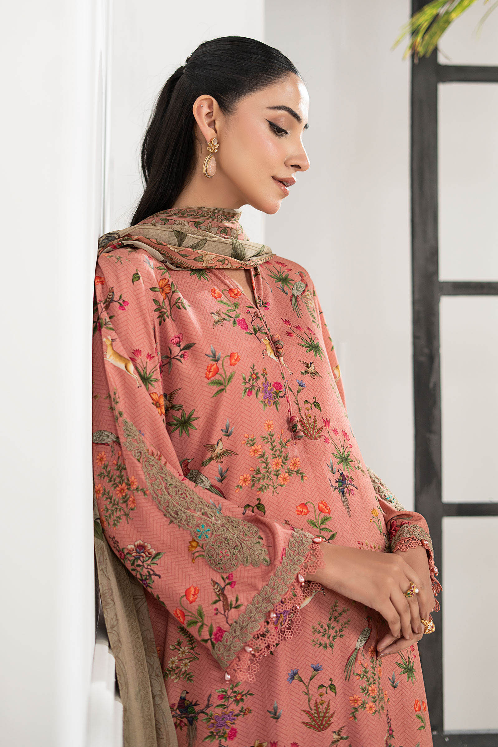 MARIA B - 3 Piece Embroidered Khaddar MPS-2707-A - Image 9