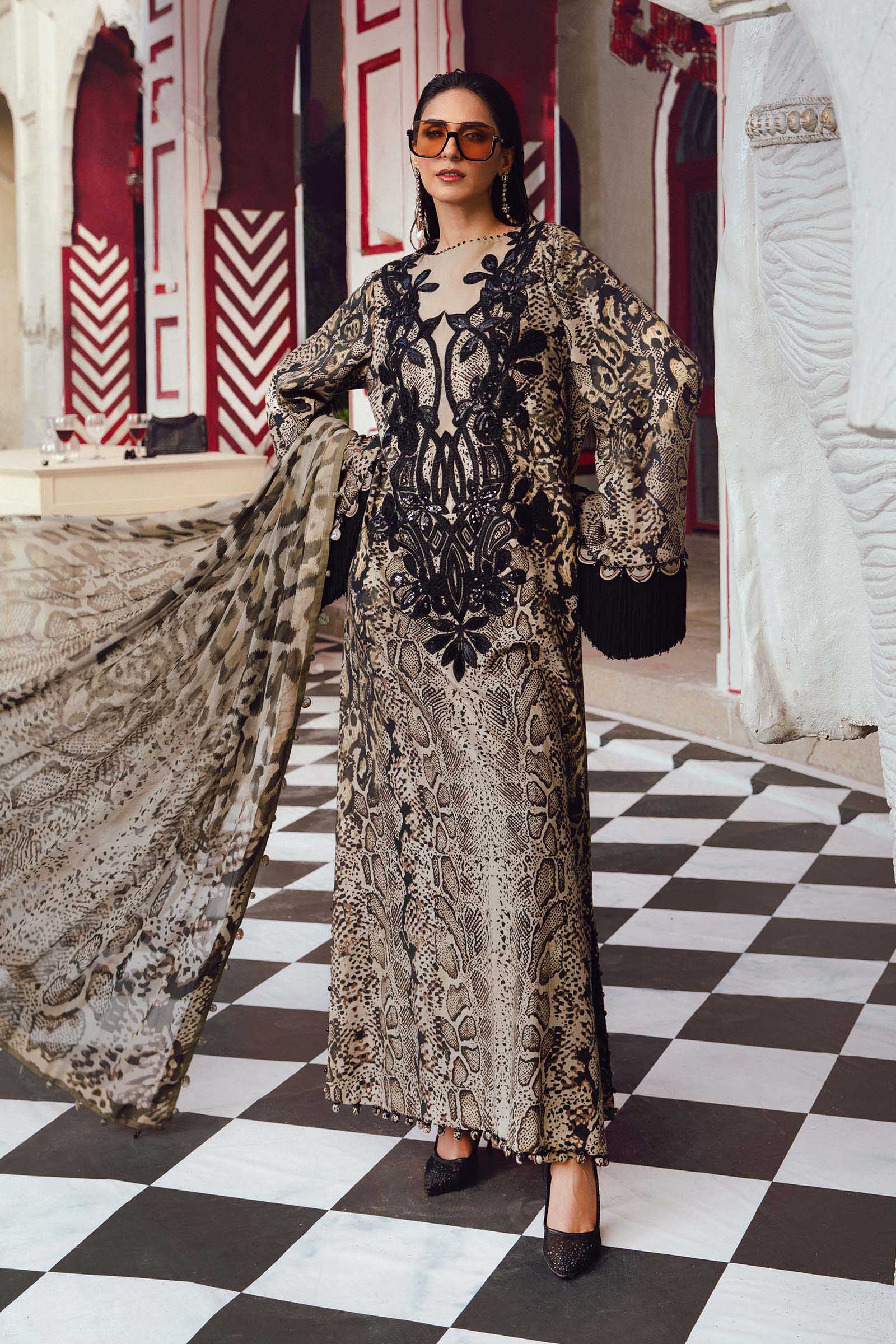 MARIA B - 3 Piece Embroidered Lawn MPT-2702-B