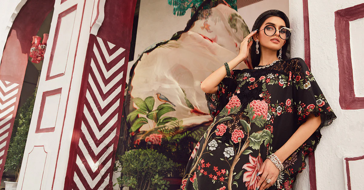 MARIA B - 3 Piece Embroidered Lawn MPT-2709-B - Image 7