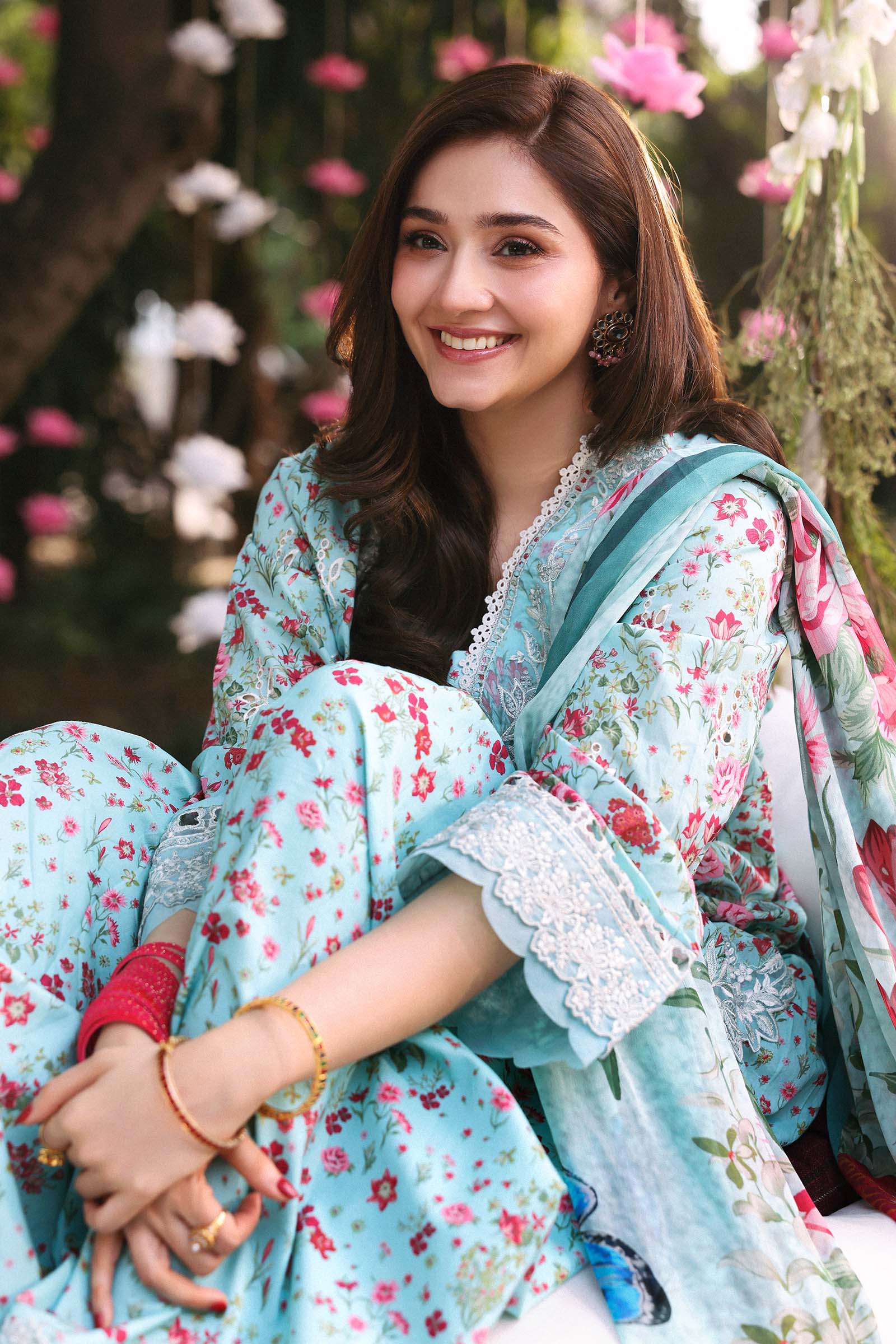 Maria b - 3 Piece Unstitched Embroidered Lawn Suit :DW-EF26-19-Ferozi - Image 7