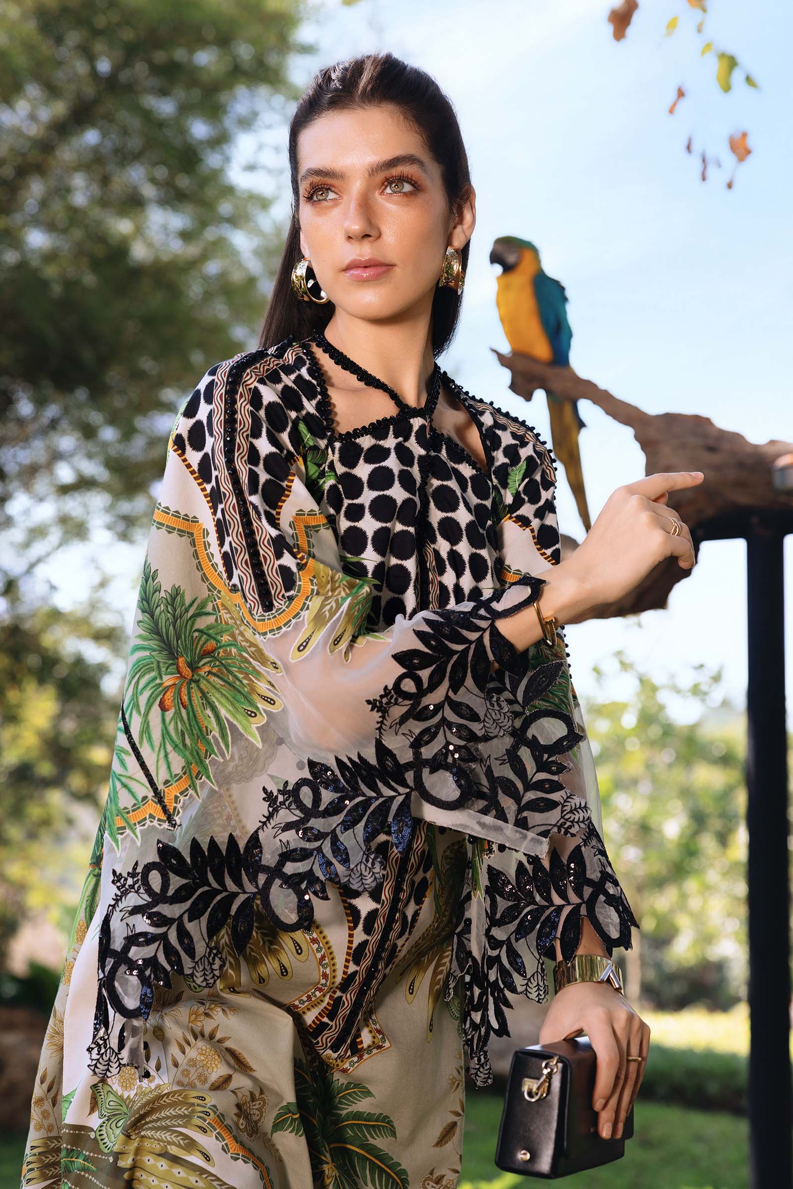 Maria b - 3 Piece Unstitched Embroidered Lawn Suit :MPT-2905-A - Image 3