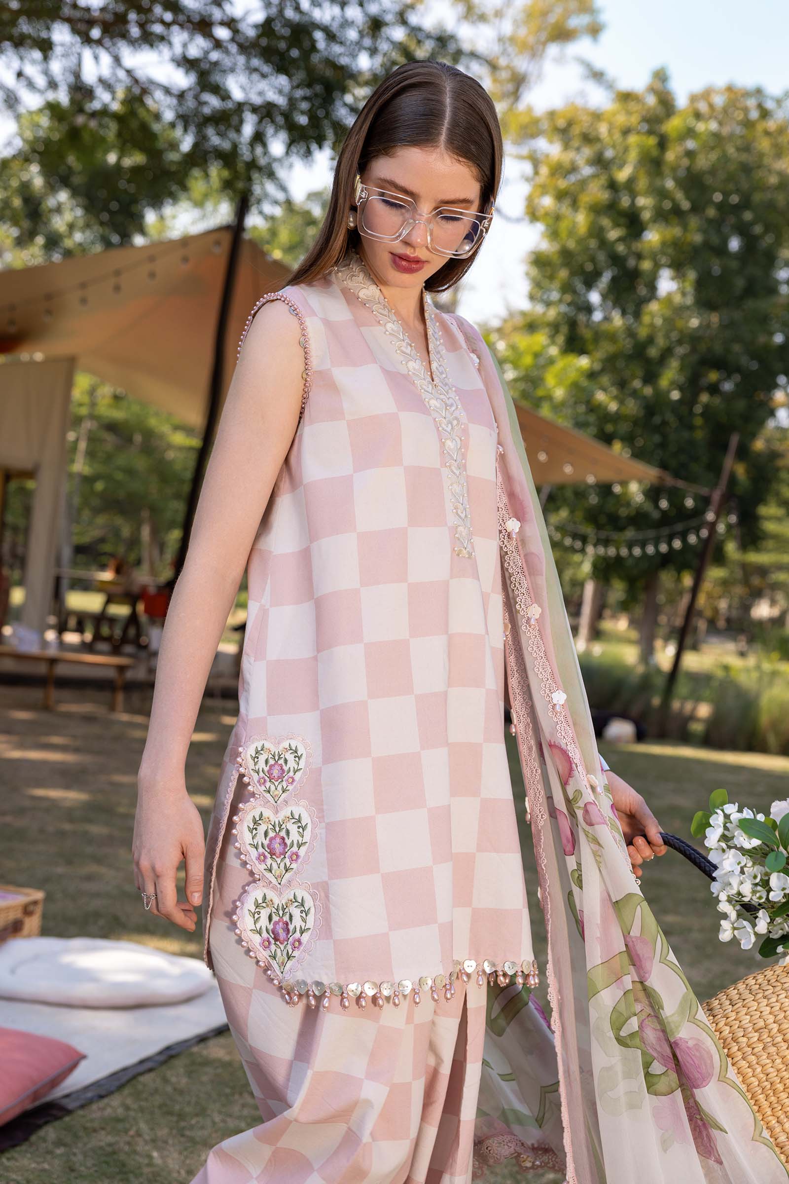 MARIA B -3 Piece Unstitched Embroidered Lawn Suit :MPT-2906-A - Image 5