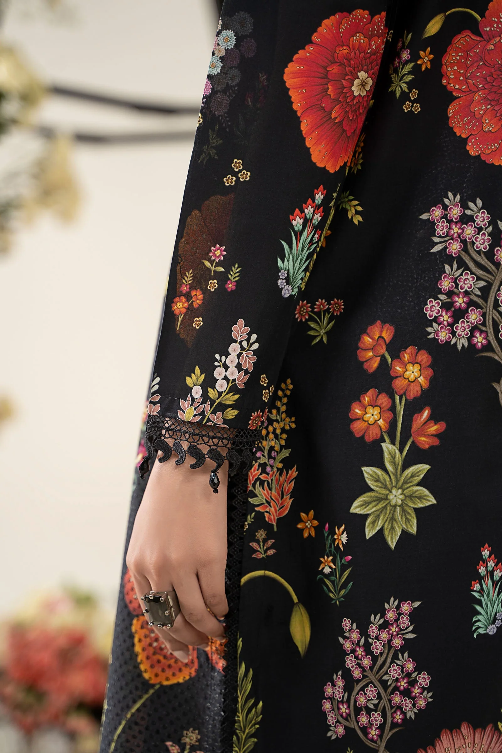 MARIA B -3 Piece Unstitched Embroidered Lawn Suit | MPS-2607-B - Image 5