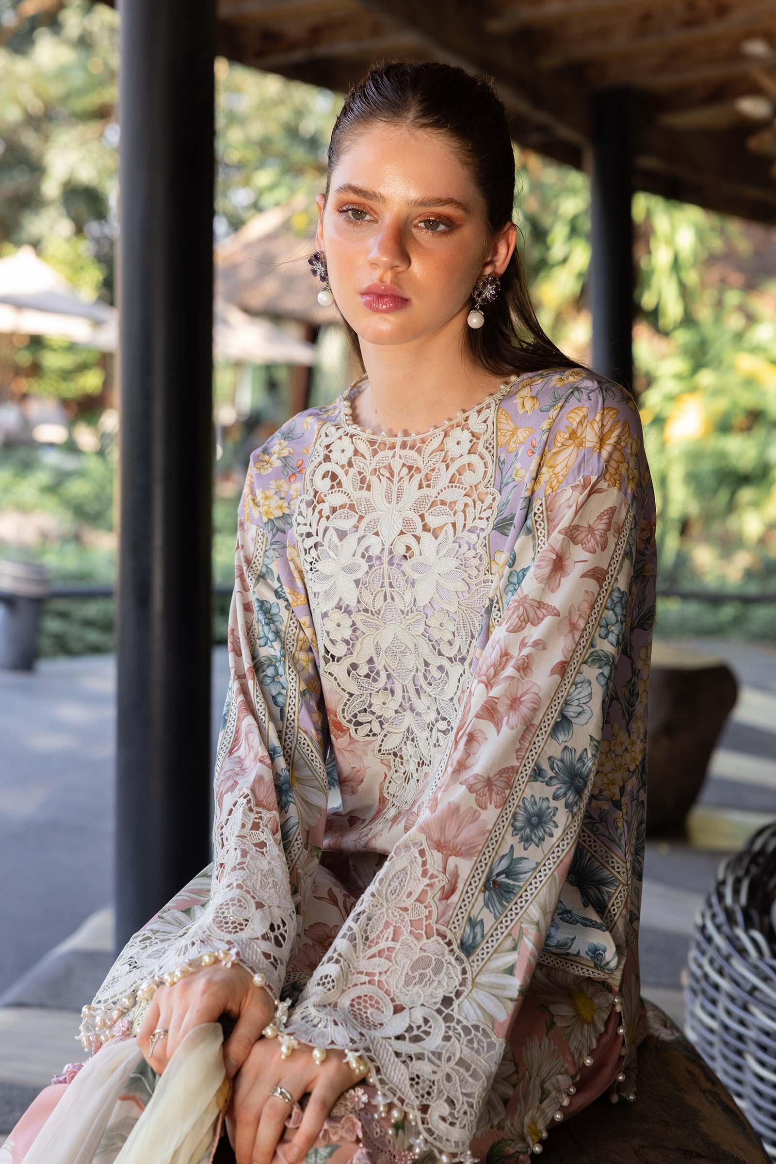 Maria b - 3 Piece Unstitched Embroidered Lawn Suit :MPT-2910-B - Image 4