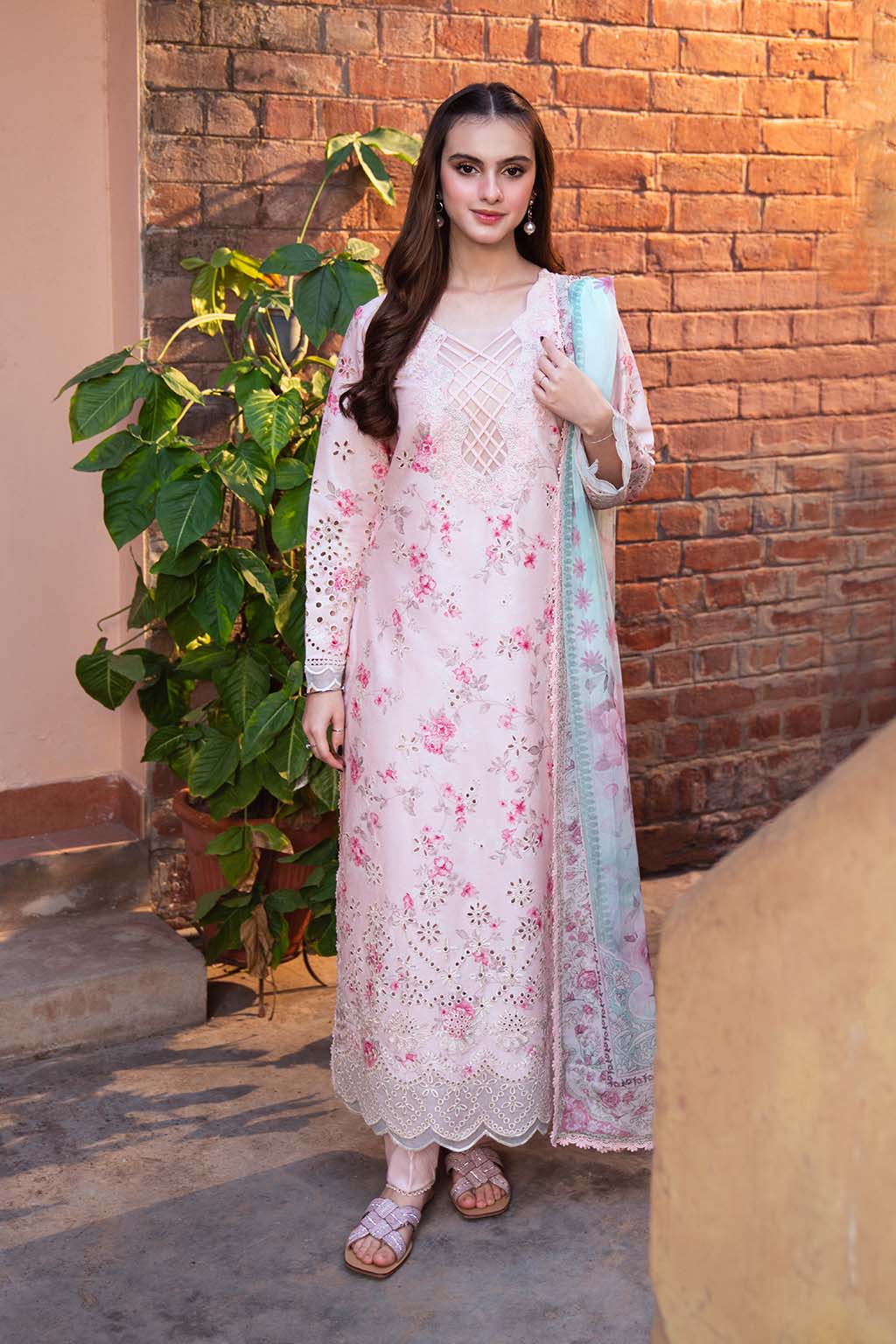 Maria b - 3 Piece Unstitched Embroidered Lawn Suit : PECHE - Image 9