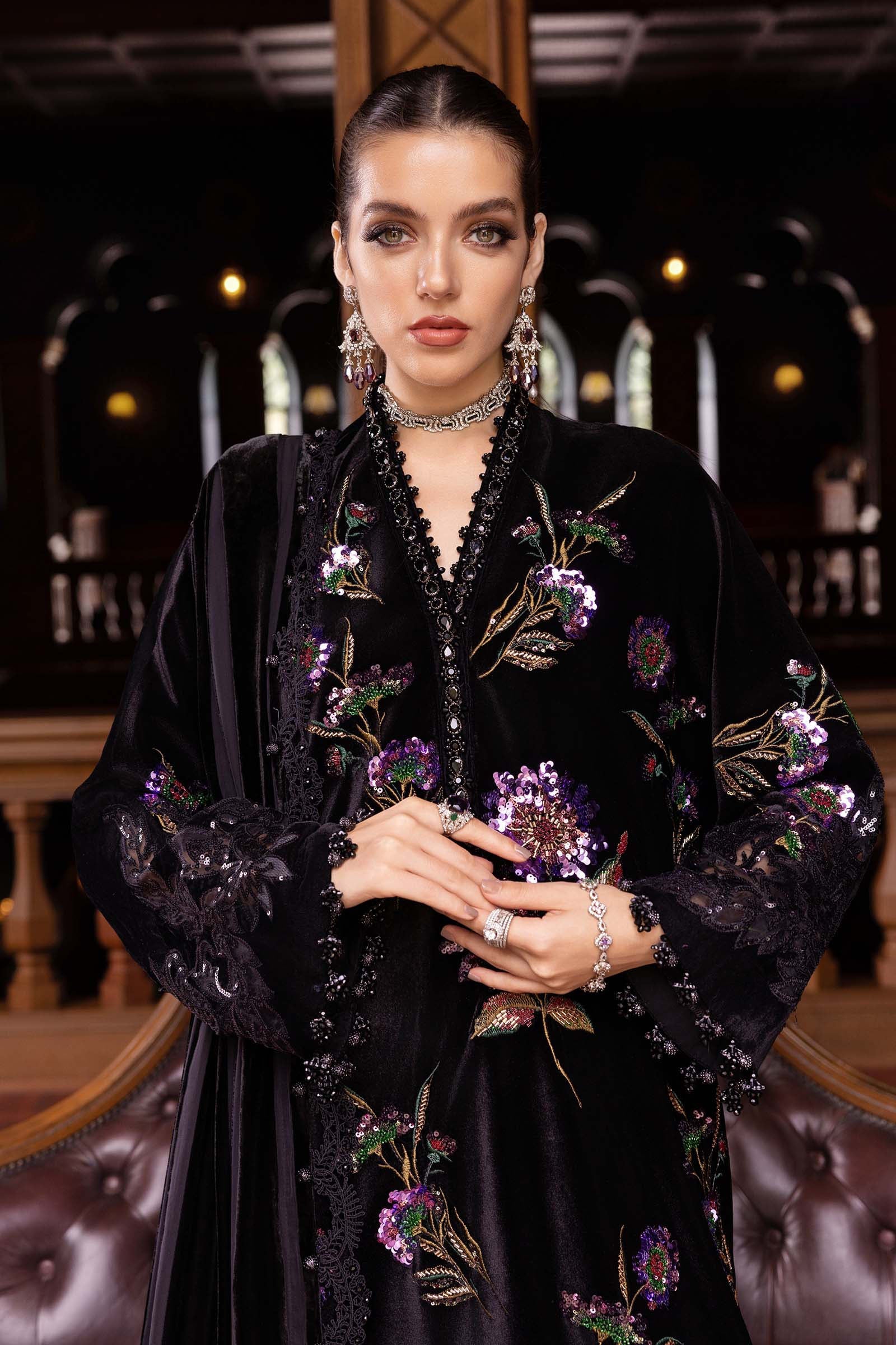 Maria B PALACHI - 3 Piece Unstitched Velvet Embroidered Shirt Embroidered Velvet Shawl  WL-1306-Black and Purple - Image 2