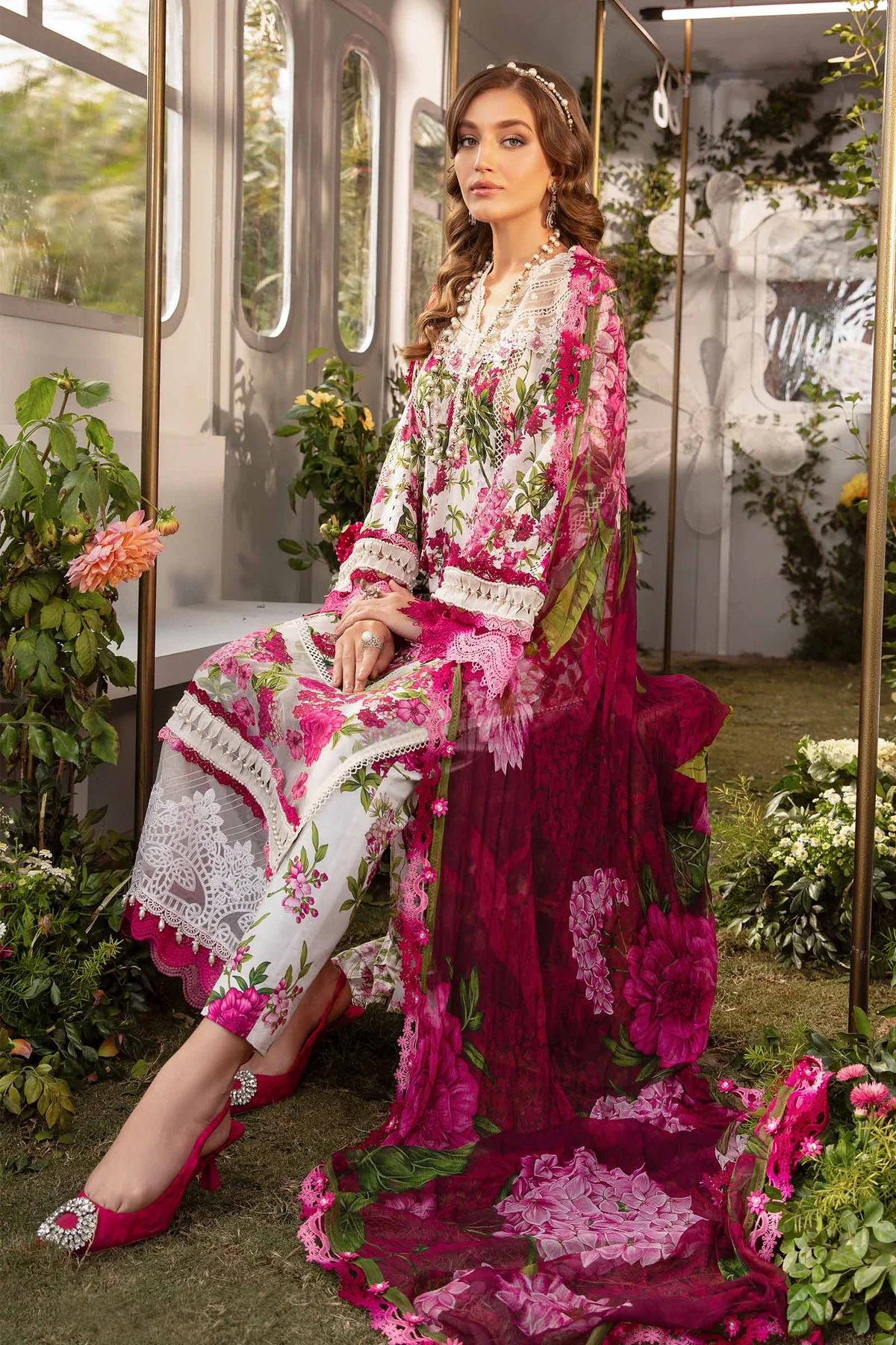 MARIA B - 3PC LAWN EMBROIDERED SHIRT WITH PRINTED AND TROUSER - M.Prints 09 - Image 3
