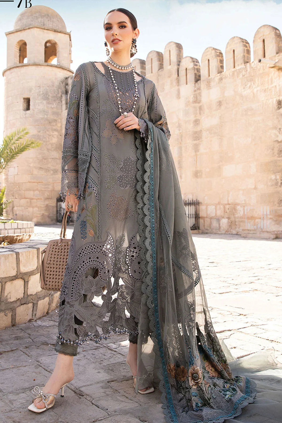 Maria.B Luxury Lawn Embroidred Collection 3 Pc Unstitched 7 B