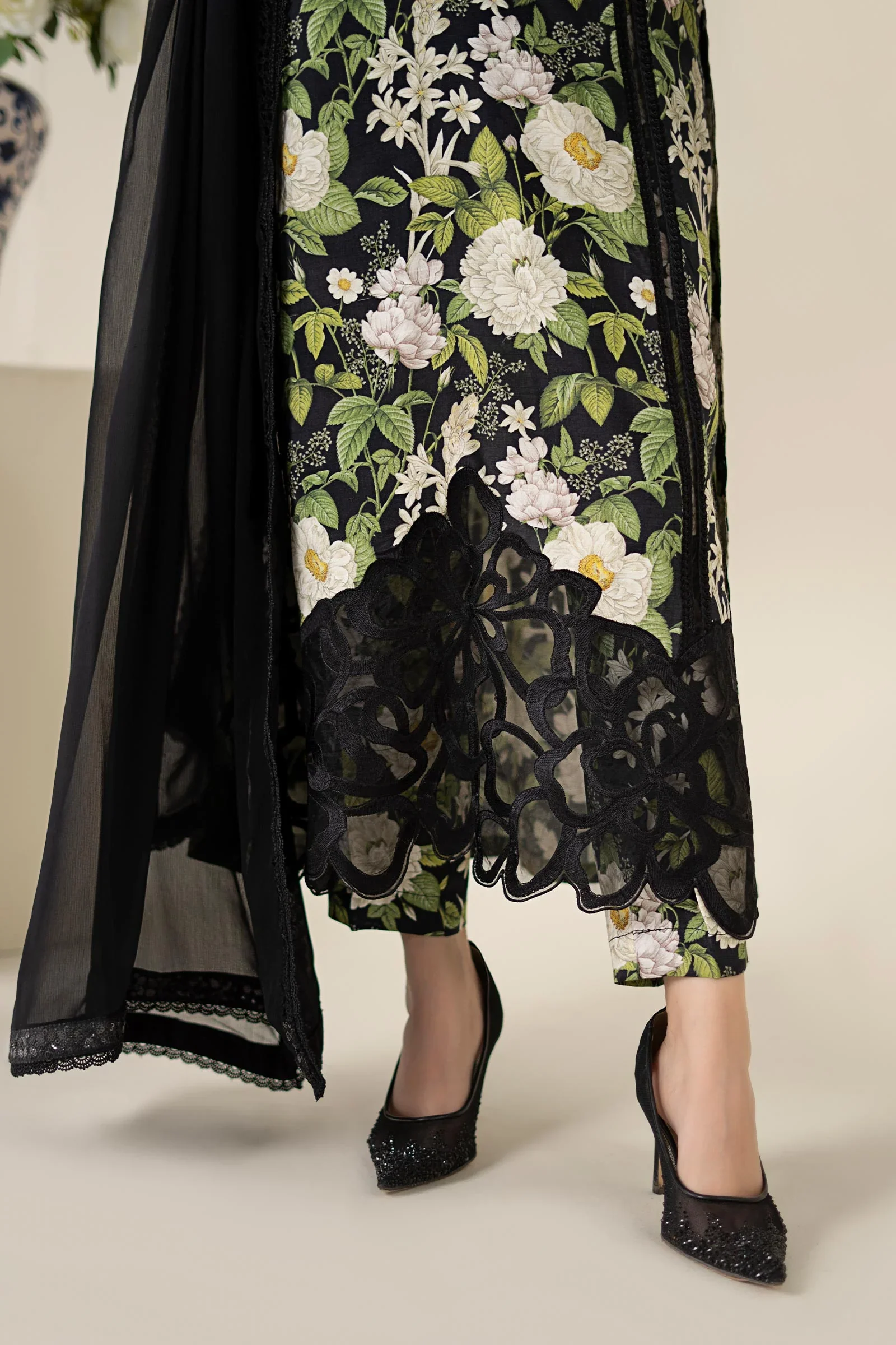 Maria B PRINTED Embroidered Suits Unstitched | DW-EA25-56 - Image 3