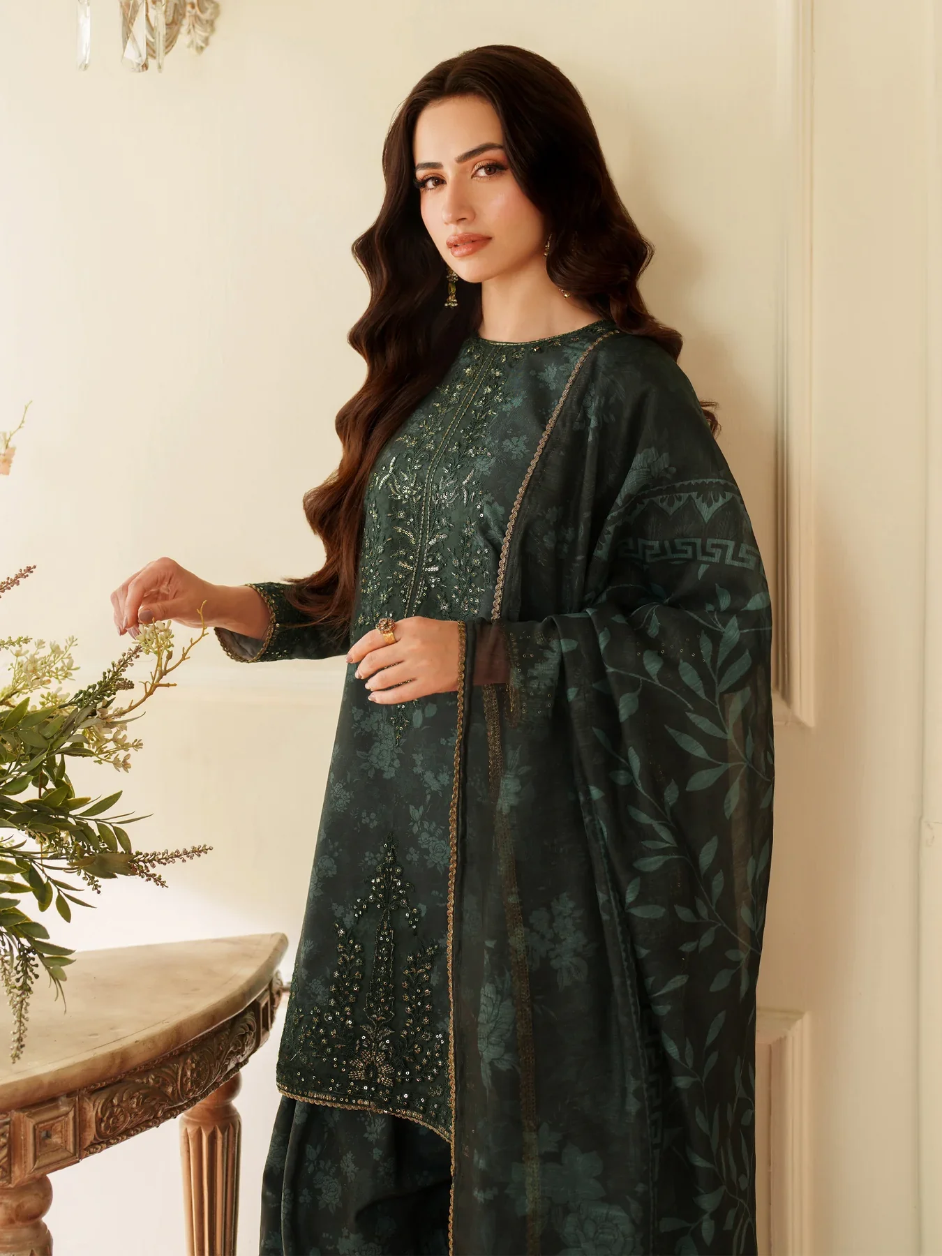 MOHAGNI - 3PC LAWN EMBROIDERED SHIRT WITH MANAAR PRINTED DUPATTA AND TROUSER - KPR 33 - Image 9