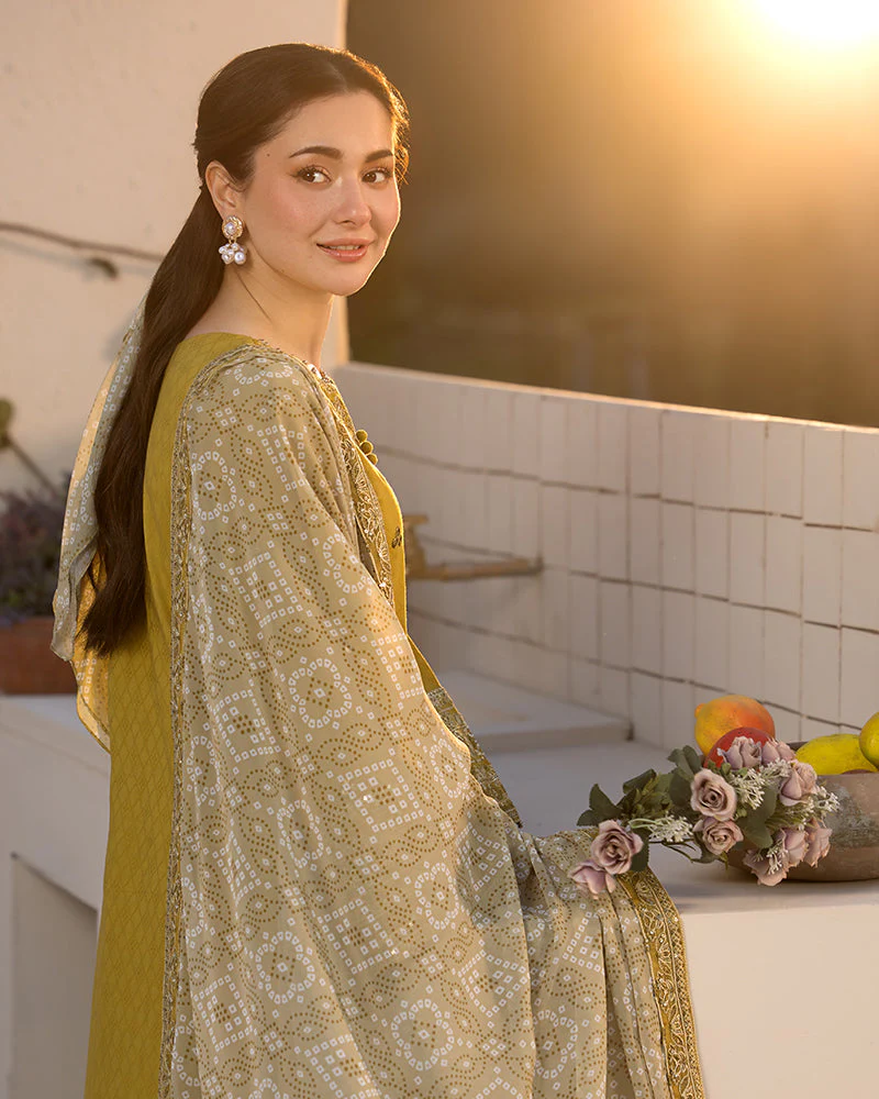 QALAMKAR - 3PC LAWN EMBROIDERED SHIRT WITH EMBROIDERED DUPATTA AND LAWN TROUSER - AL-Y998 - Image 9