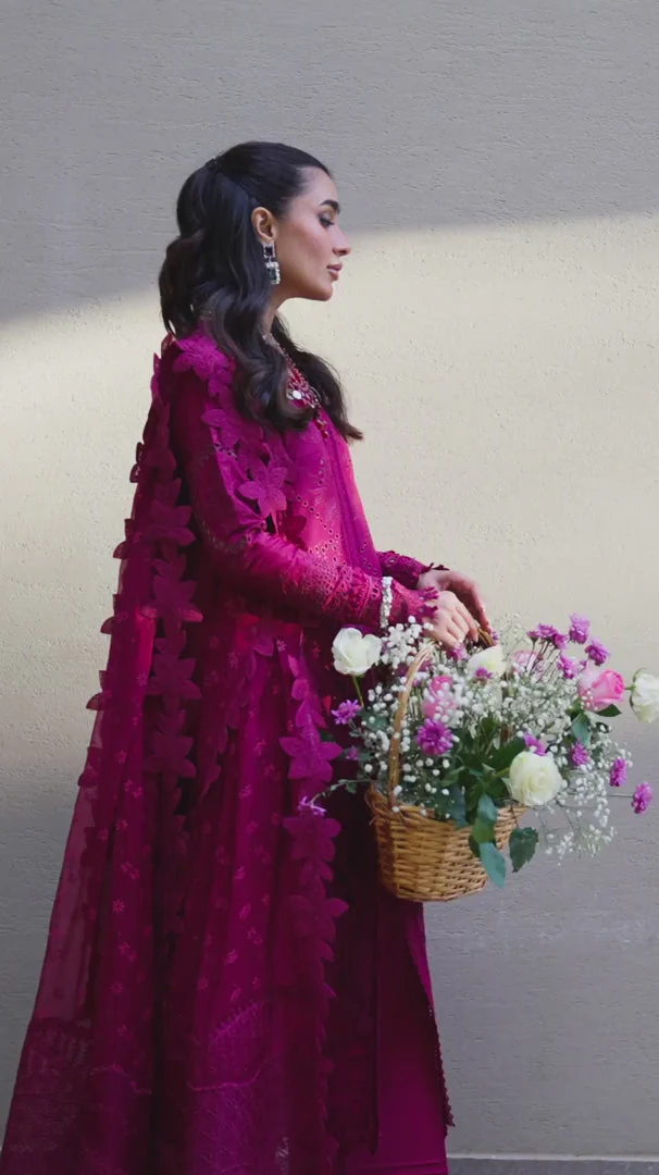 QALAMKAR - 3PC LAWN EMBROIDERED SHIRT WITH JACQUARD WEAVED EMBROIDERED DUPATTA AND COTTON TROUSER - KPR-FK-11 VIOLET - Image 8