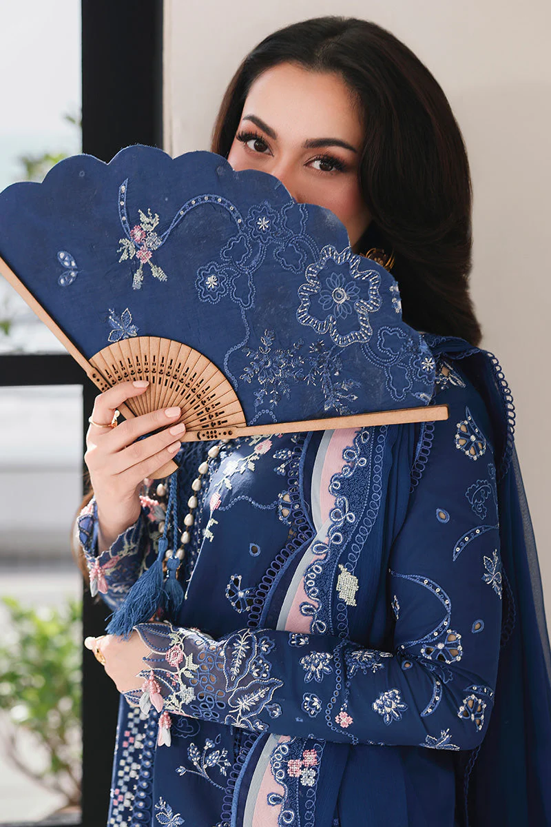 QALAMKAR - 3PC LAWN EMBROIDERED SHIRT WITH JACQUARD WEAVED EMBROIDERED DUPATTA AND COTTON TROUSER -SA-16 ESMA - Image 3