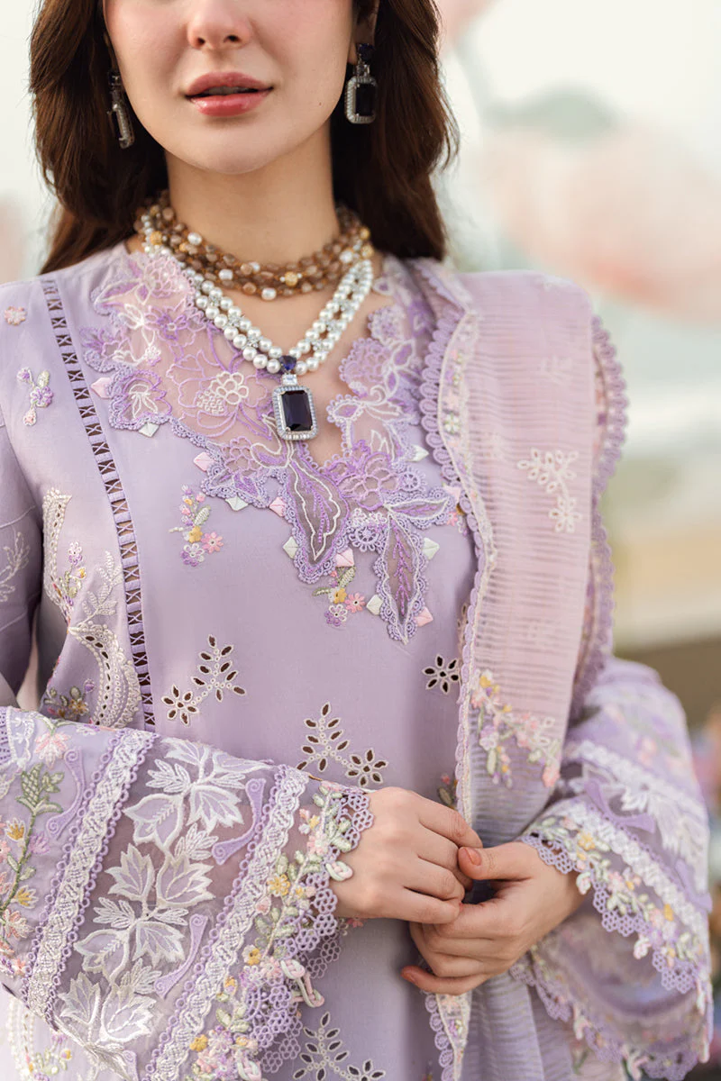 QALAMKAR - 3PC LAWN EMBROIDERED SHIRT WITH JACQUARD WEAVED EMBROIDERED DUPATTA AND COTTON TROUSER - KPR-09 EVELYN - Image 3