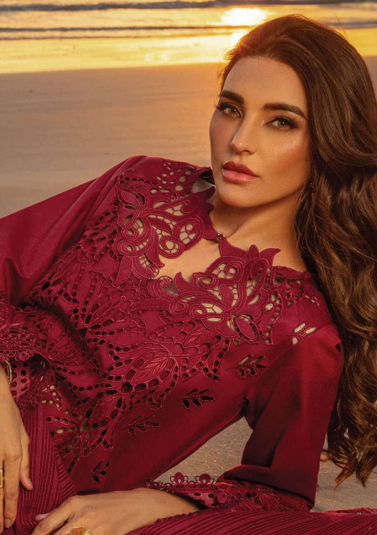 RANG RASIYA - 3PC LAWN CHIKANKAARI EMBROIDEREDR-02 SHIRT WITH NET EMBROIDERED DUPATTA AND TROUSER - RR-13 - Image 4