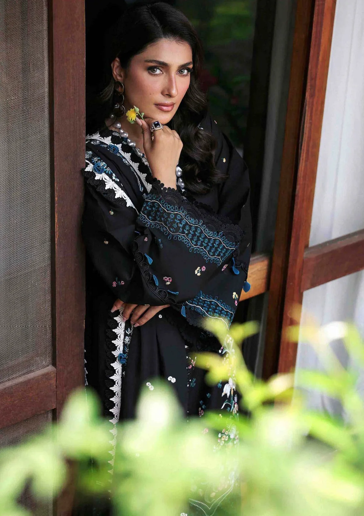 REPUBLIC WOMEN'S WEAR - 3PC LAWN EMBROIDERED SHIRT WITH LAWN EMBROIDERED SHAWL AND EMBROIDERED TROUSER - KPR- RPT#5B - Zaraé - Image 3