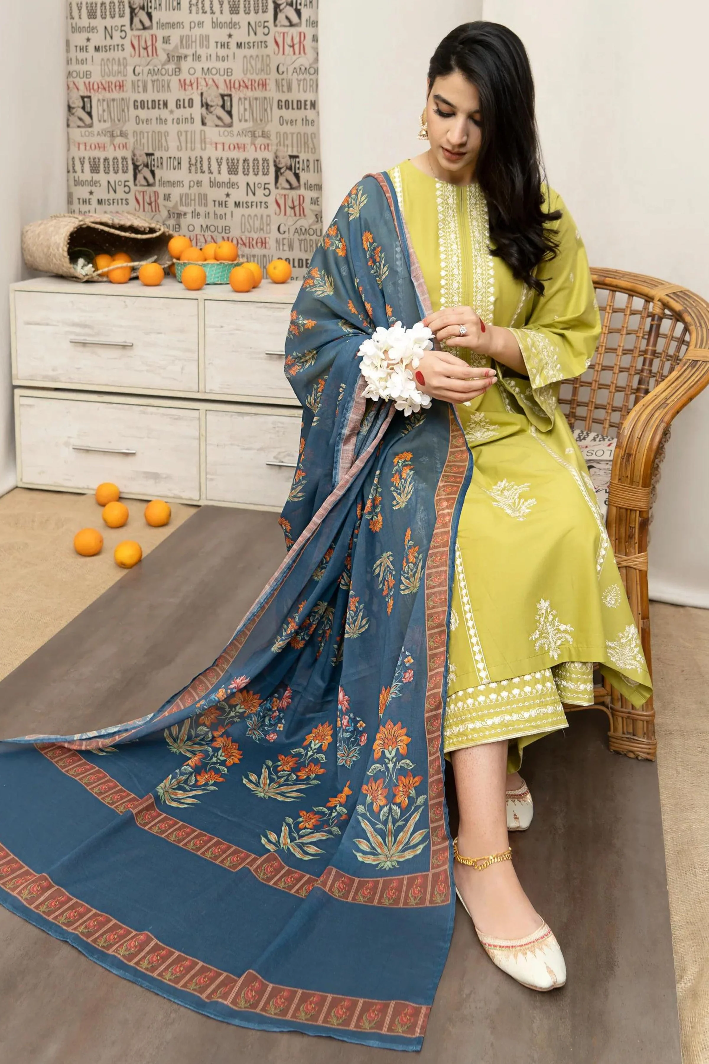 URGE - 3PC LAWN EMBROIDERED SHIRT WITH DIAMOND PRINTED DUPATTA AND EMBROIDERED TROUSER - HZG1597 - Image 6