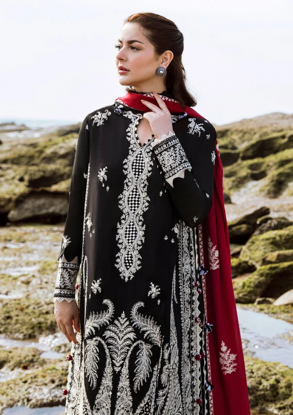 ZAHA - 3PC LAWN EMBROIDERED SHIRT WITH CHIFFON EMBROIDERED DUPATTA AND TROUSER - HZG1703 - Image 2