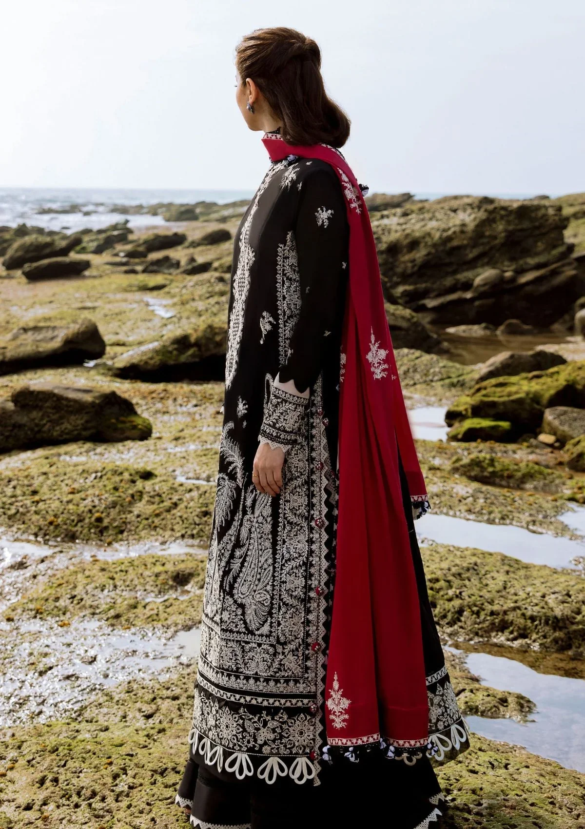 ZAHA - 3PC LAWN EMBROIDERED SHIRT WITH CHIFFON EMBROIDERED DUPATTA AND TROUSER - HZG1703 - Image 3