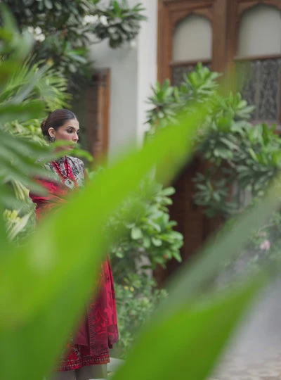 ZAINAB CHOTTANI -3 Piece Unstitched Embroidered Lawn Suit | Zemestan - Image 2
